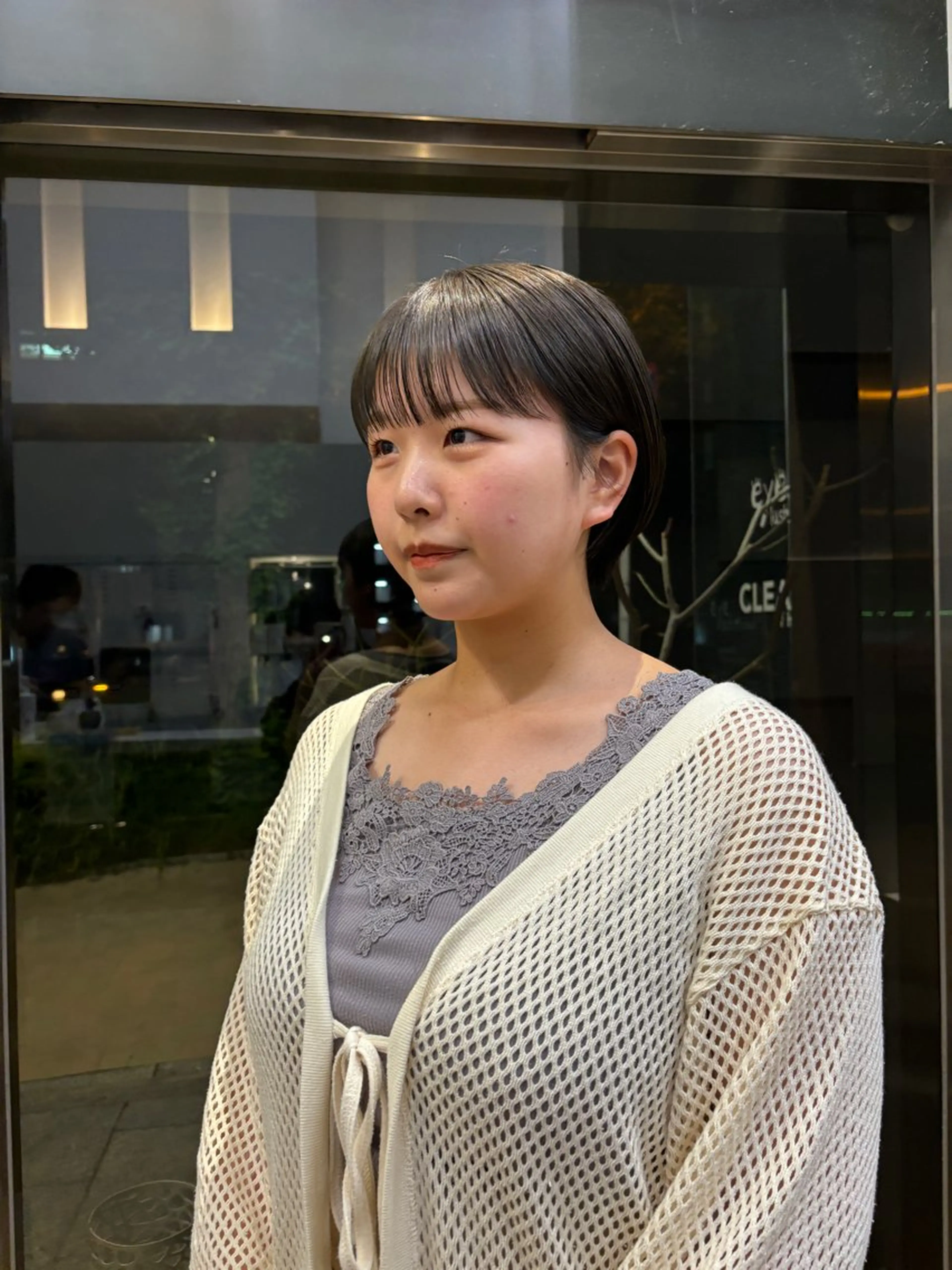 ショート miu /透明感カラーのヘアスタイル