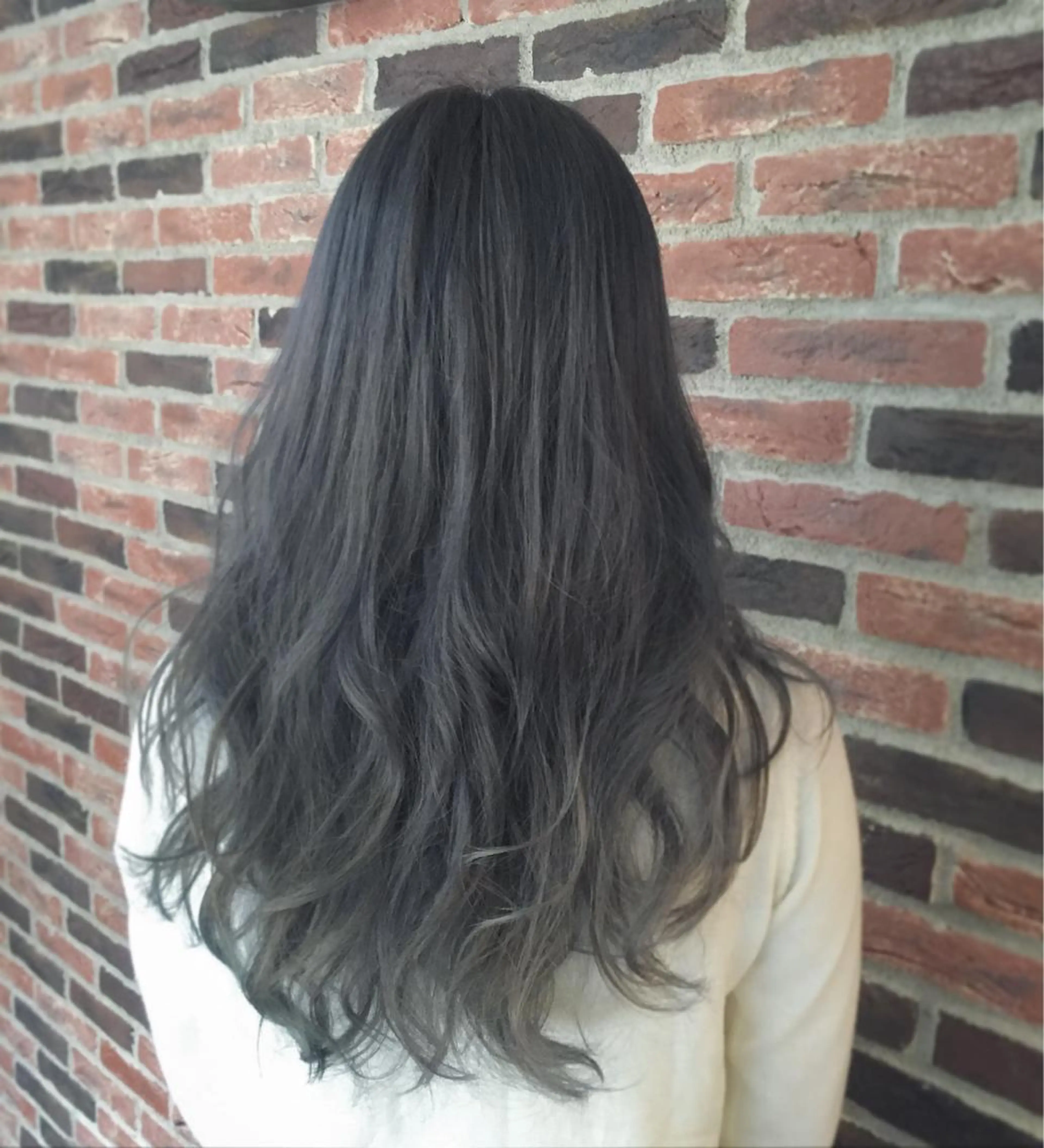 ミディアム セミロング カラー ダークグレー ダークグレージュ グレージュ Men's BIRTH by happiness 梅田中崎町店所属・メンズ特化美容師 カラー専門ぺーターのヘアスタイル