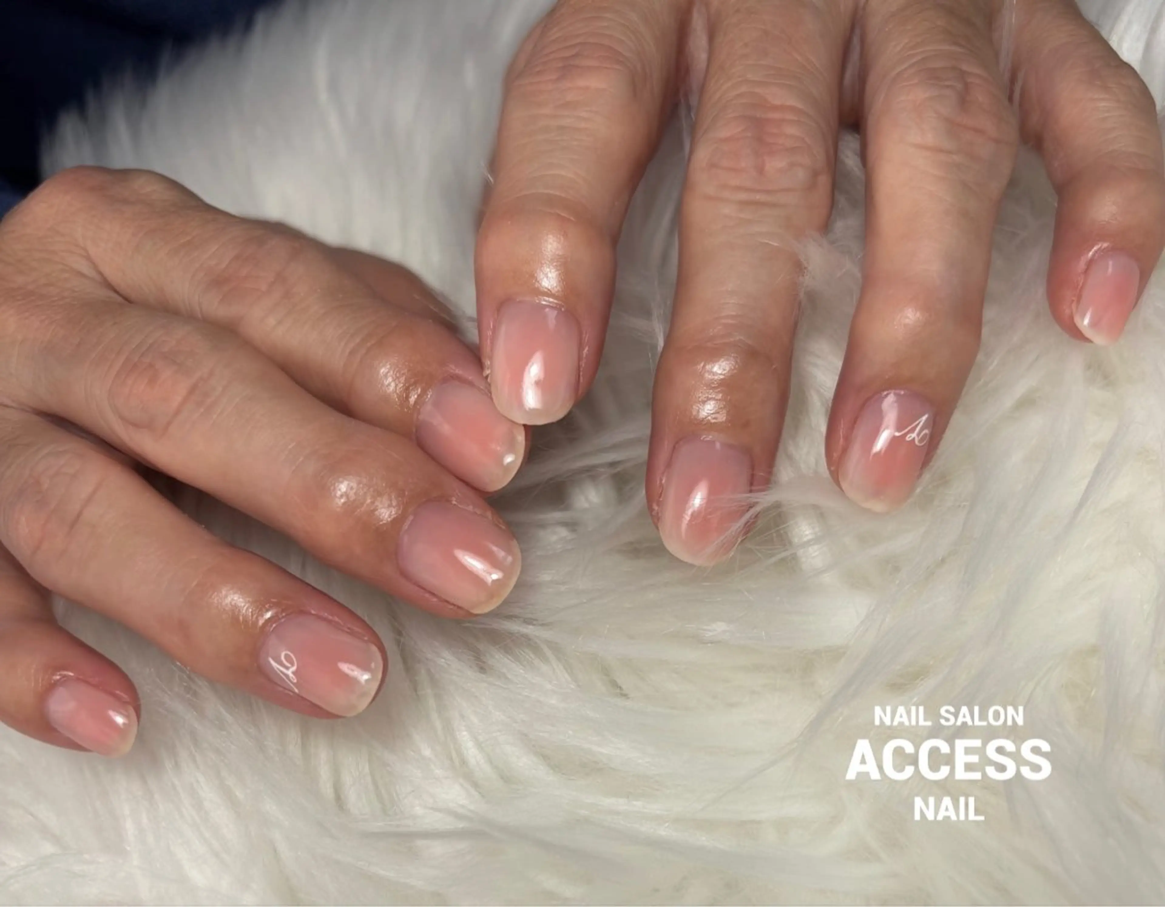 ネイル access nailのネイルデザイン