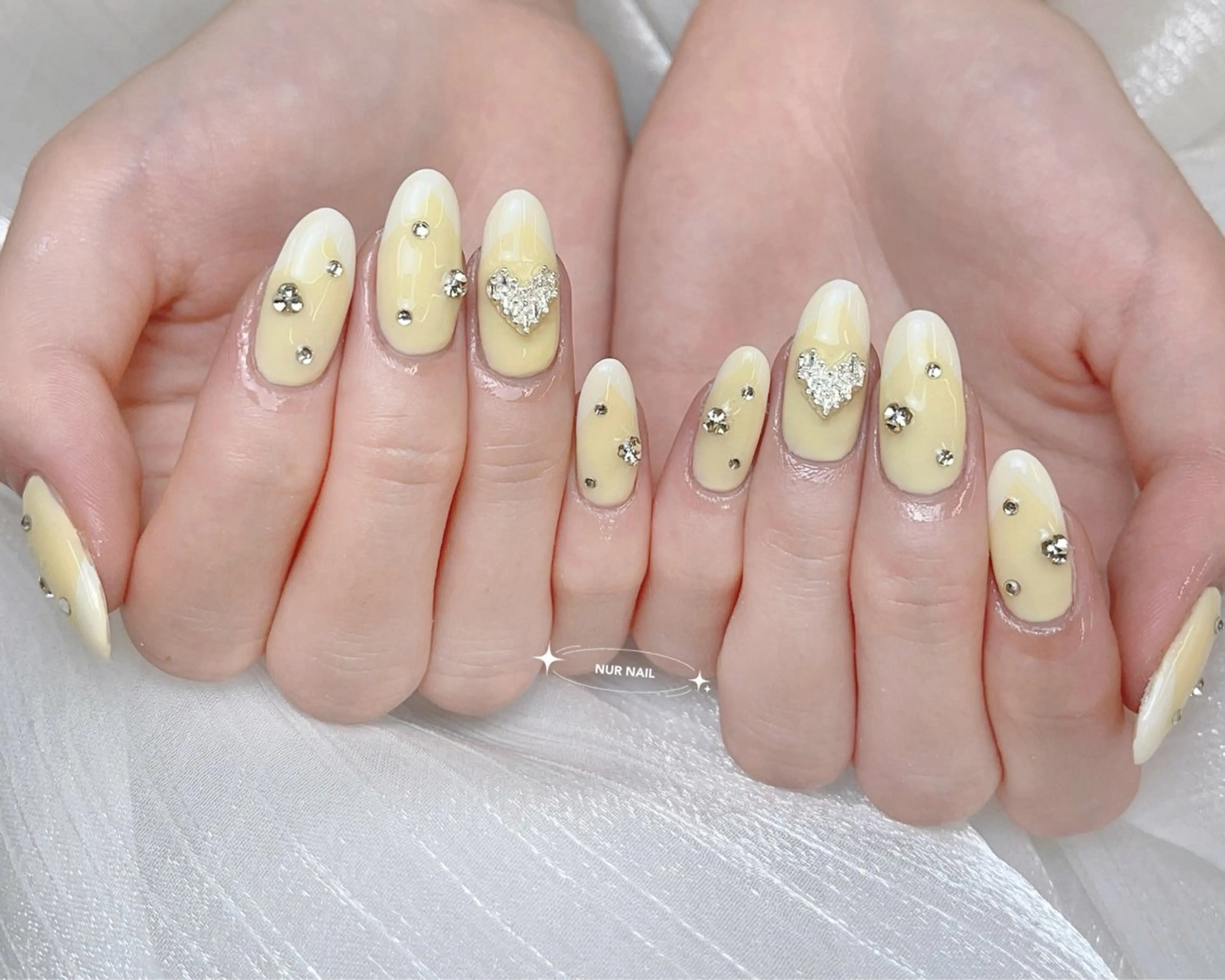 ネイル 🫧NUR NAIL✨のネイルデザイン