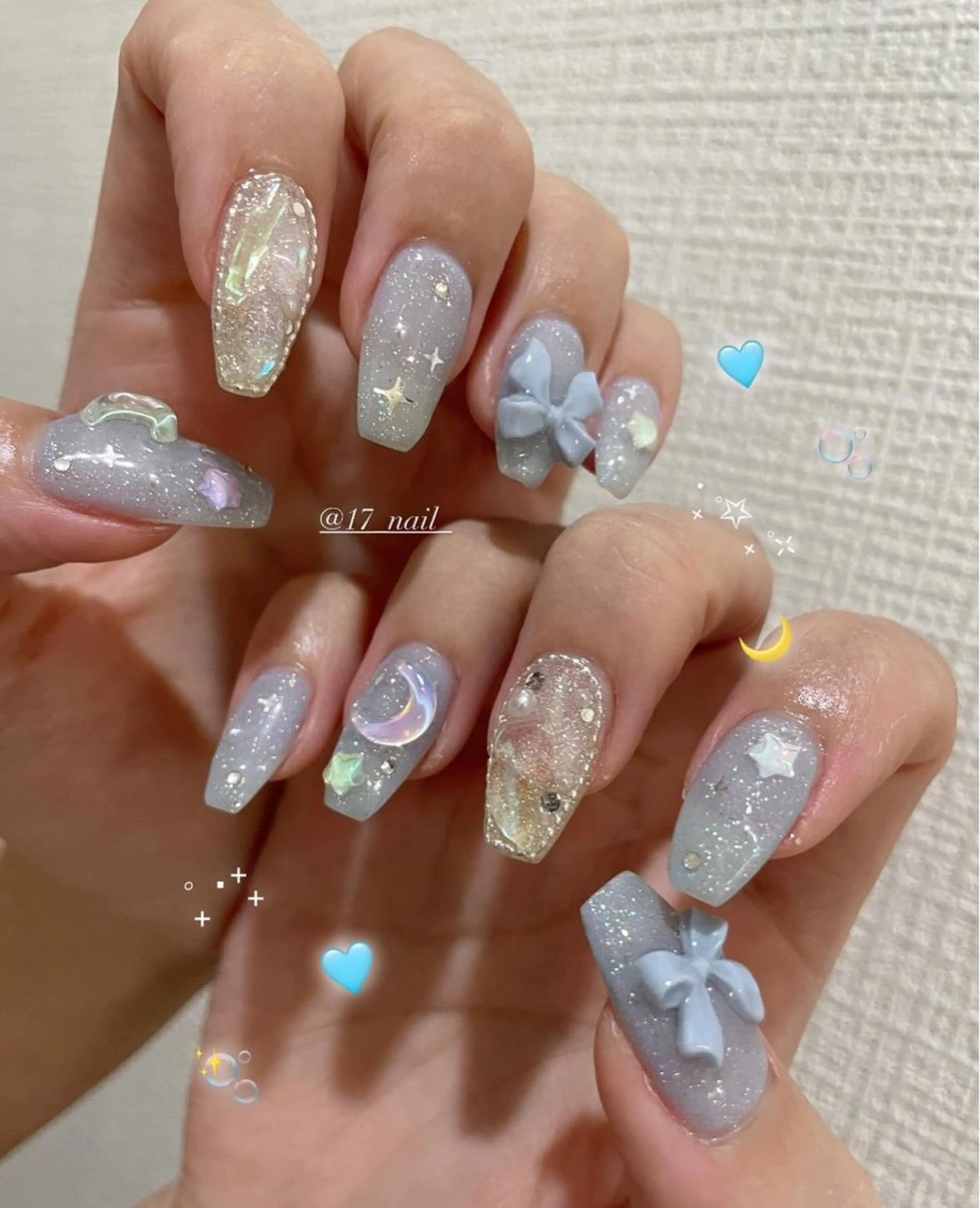 ネイル グラデーション ラメ(グリッター) マグネットネイル ミラーネイル ニュアンスネイル ハンドネイル Lumi de nails所属・Lumi de nailsのネイルデザイン