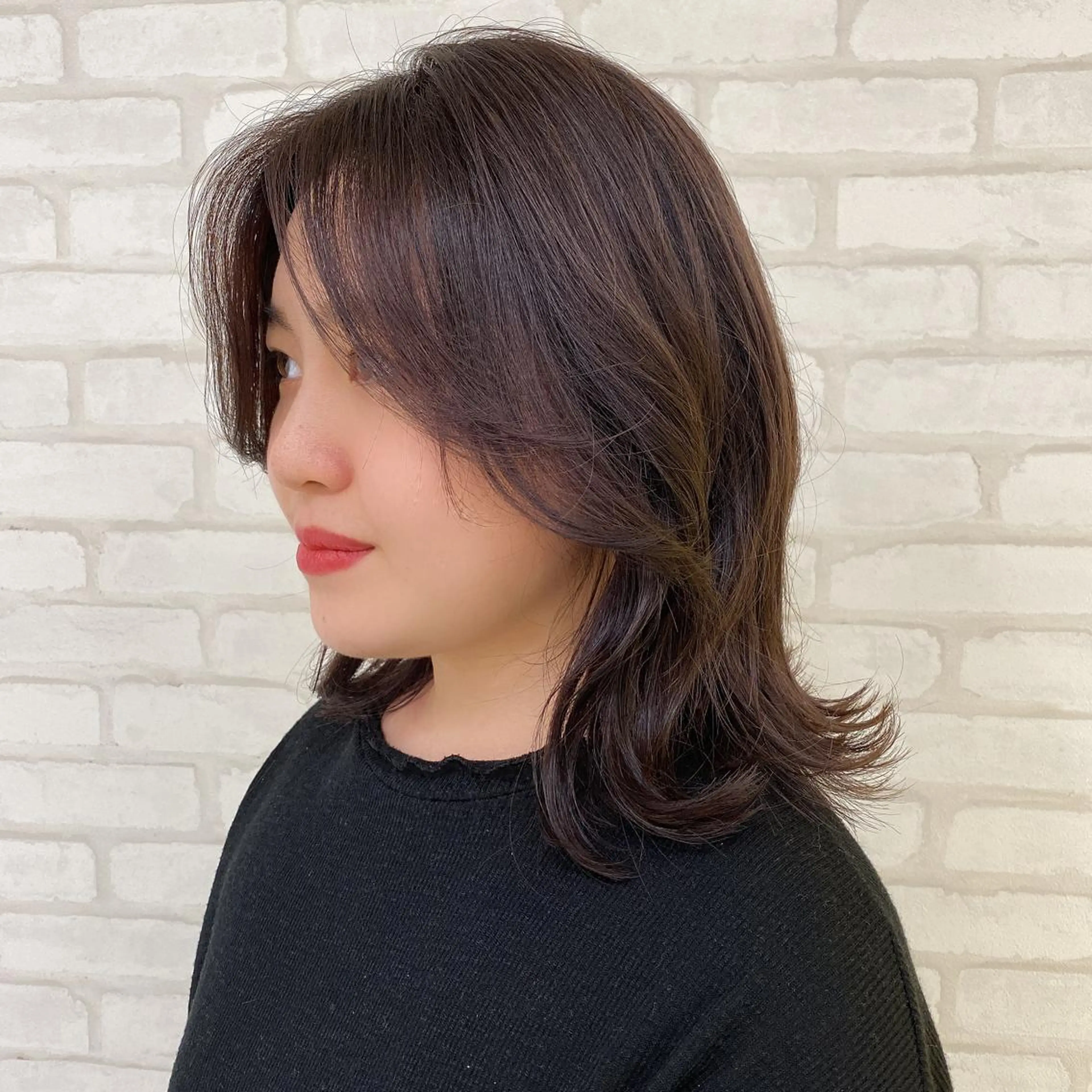 ミディアム カラー abilita AZUSAのヘアスタイル