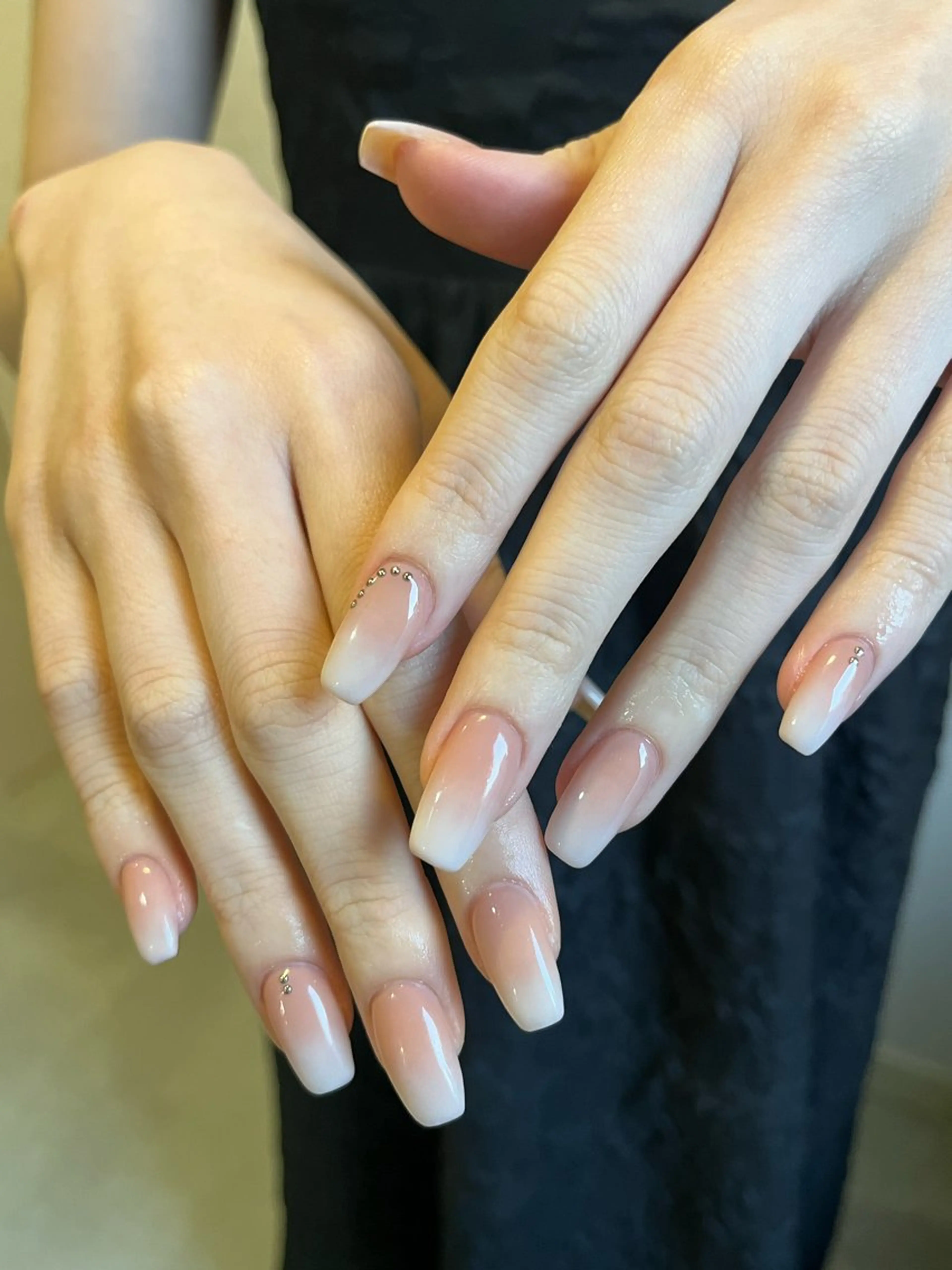 ネイル ハンドネイル +vico 堀江店所属・中西 春那のネイルデザイン