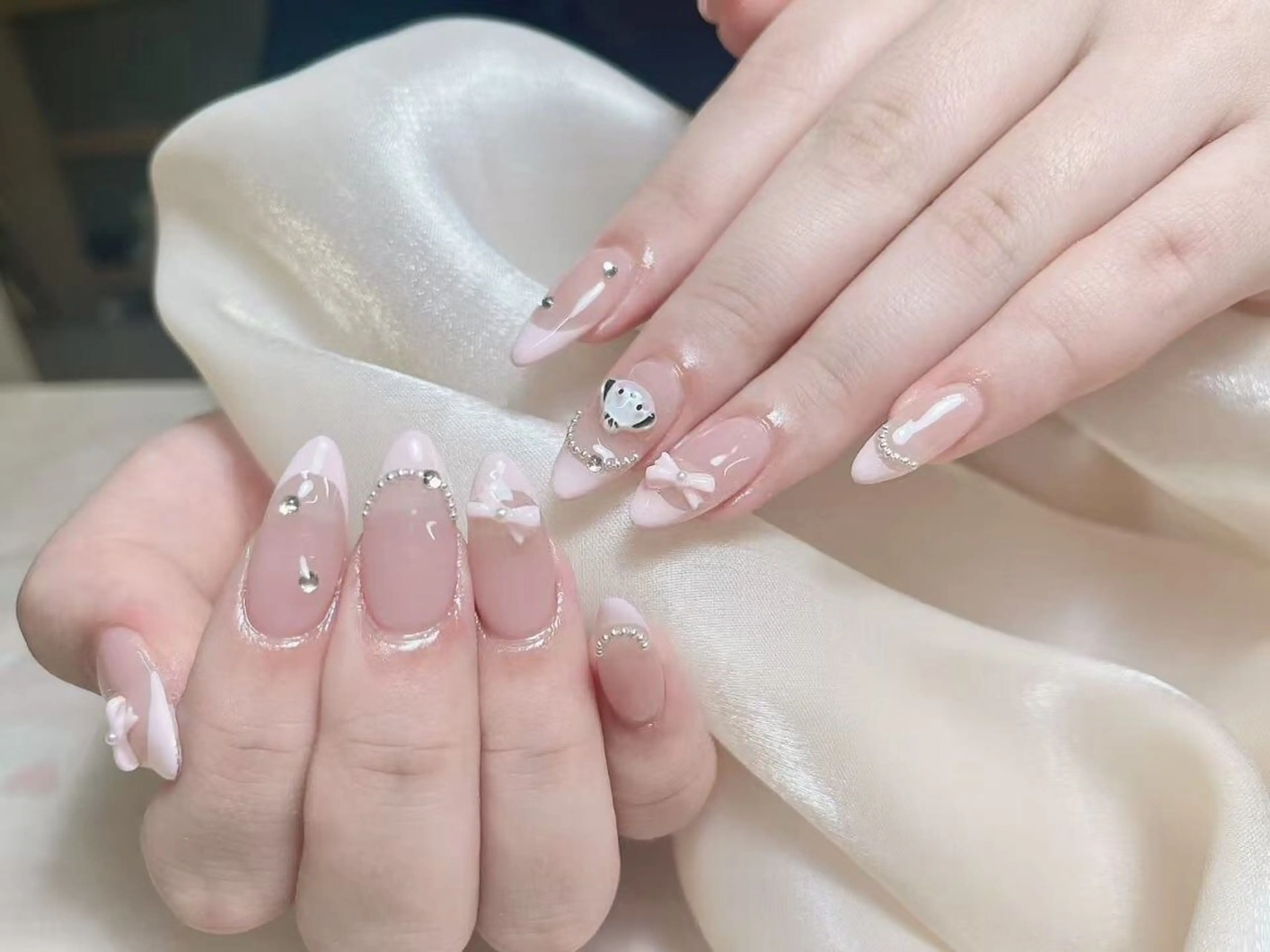 ネイル ハンドネイル LR.ONE ヨウのネイルデザイン