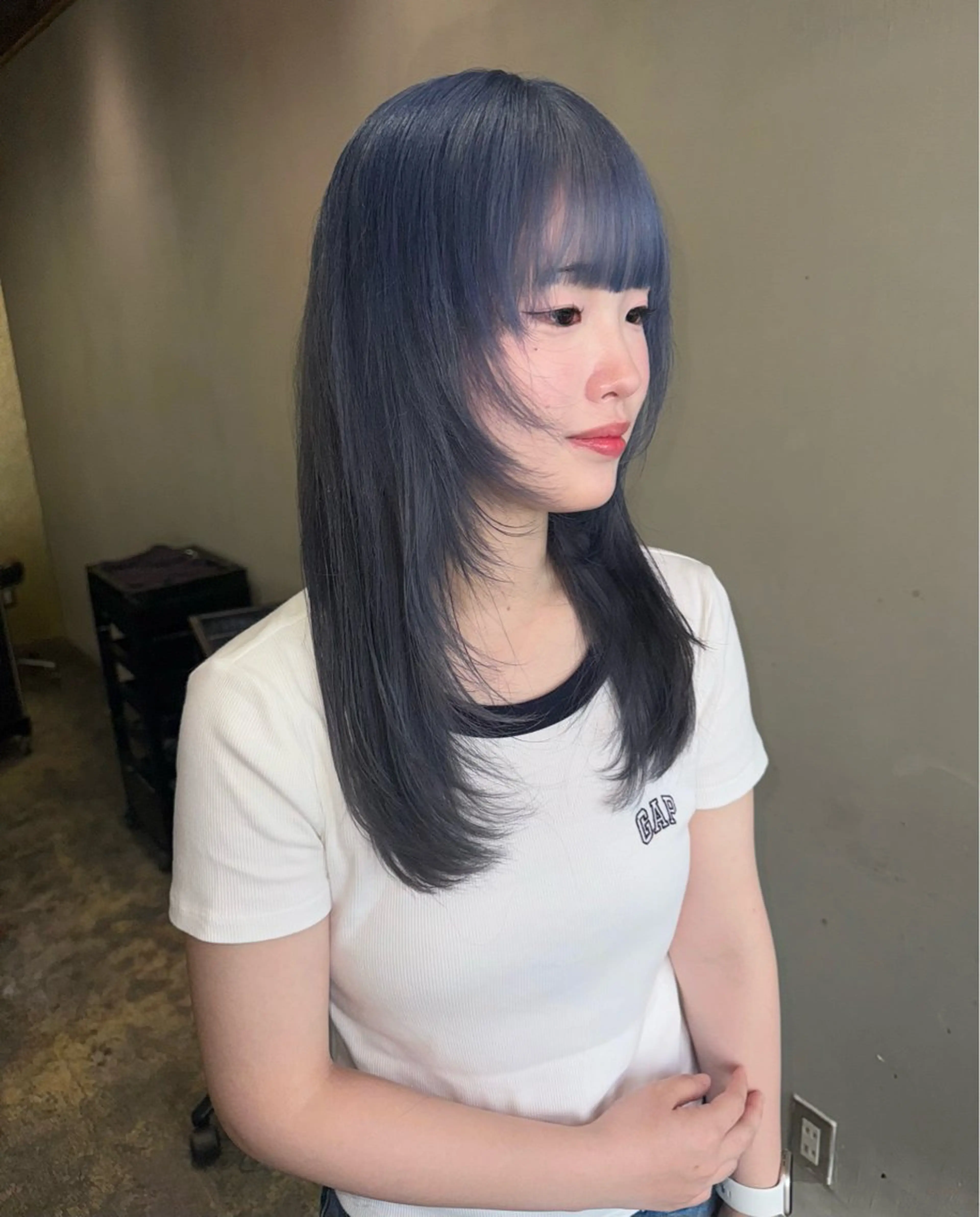 ミディアム レイヤーカット カット ヘアカラー トリートメント ハイトーン/デザイン honokaのヘアスタイル