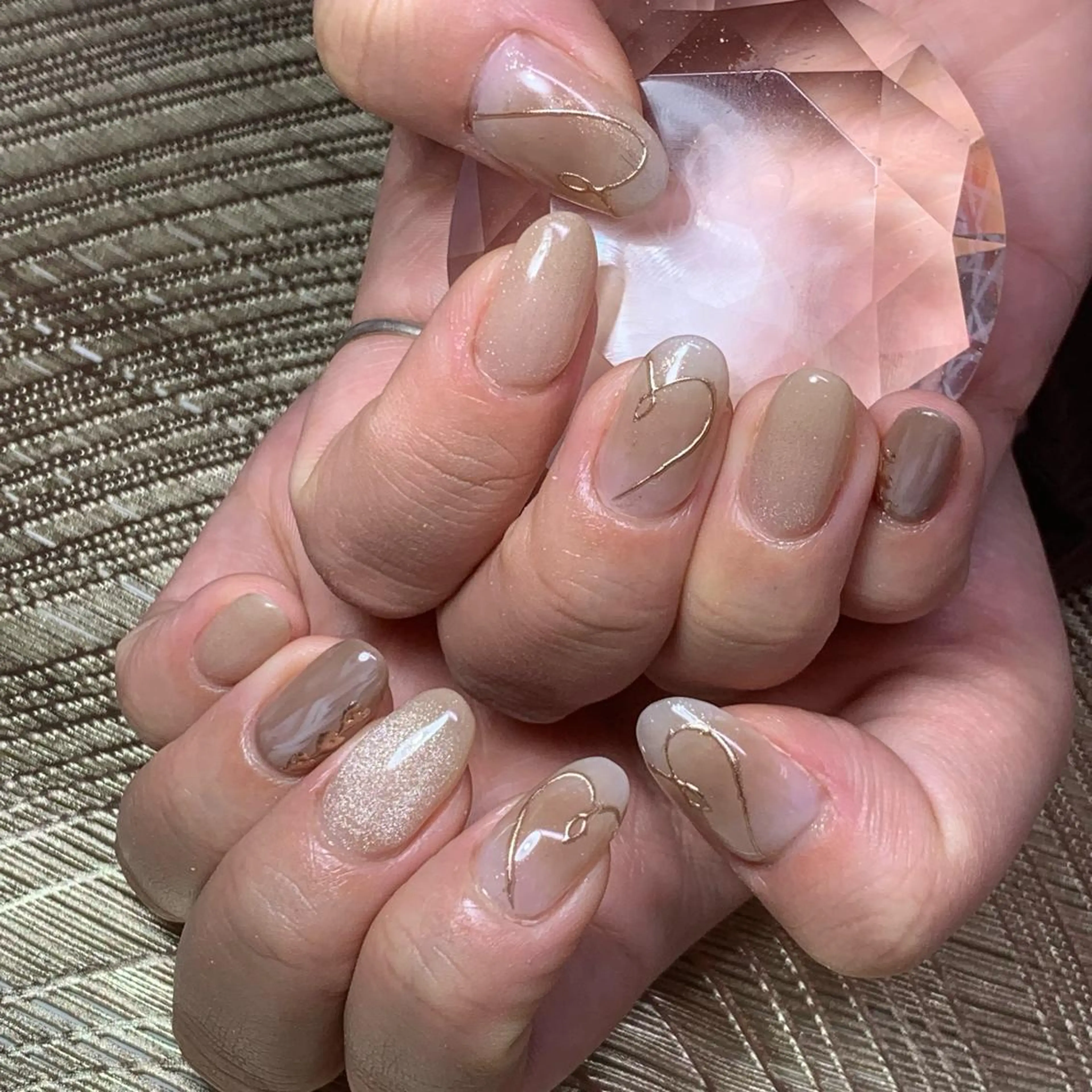 ネイル ハンドネイル καρδιά -ｶﾙﾃﾞｨｱ-のネイルデザイン