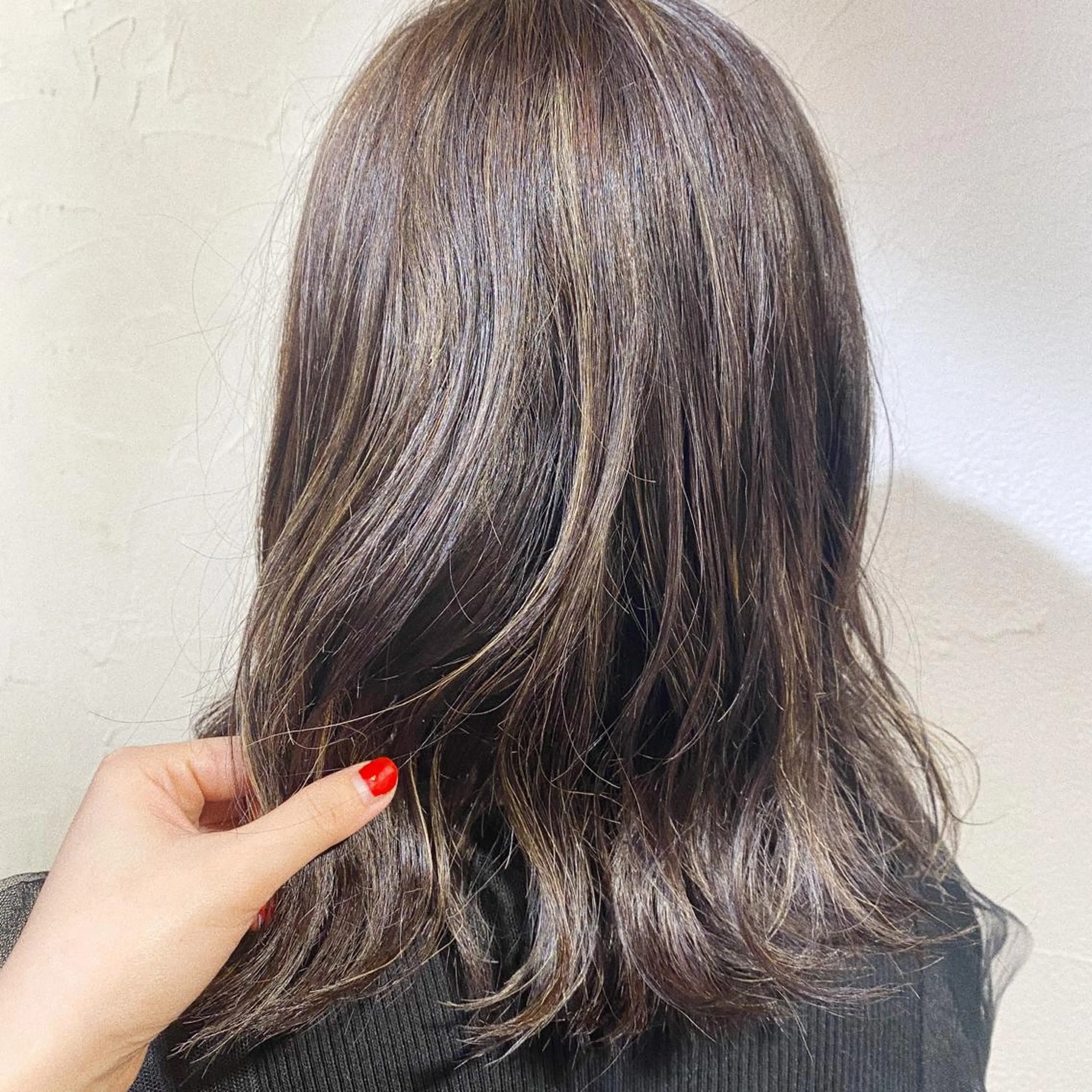 ミディアム カラー La  SHE's 天王寺店所属・マルヤマ リナのマツエク・マツパデザイン