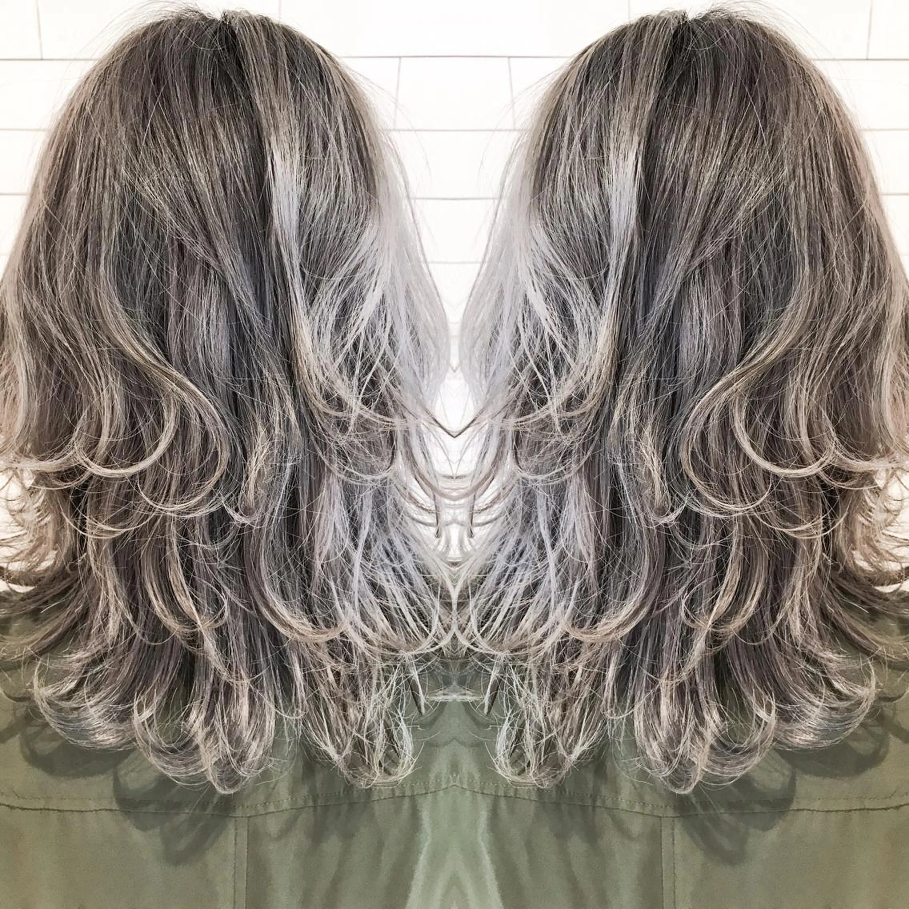 ミディアム カラー ヘアカラー トリートメント LA KING GINZA TOKYO所属・🧡ショートの達人 🧡SHOのヘアスタイル