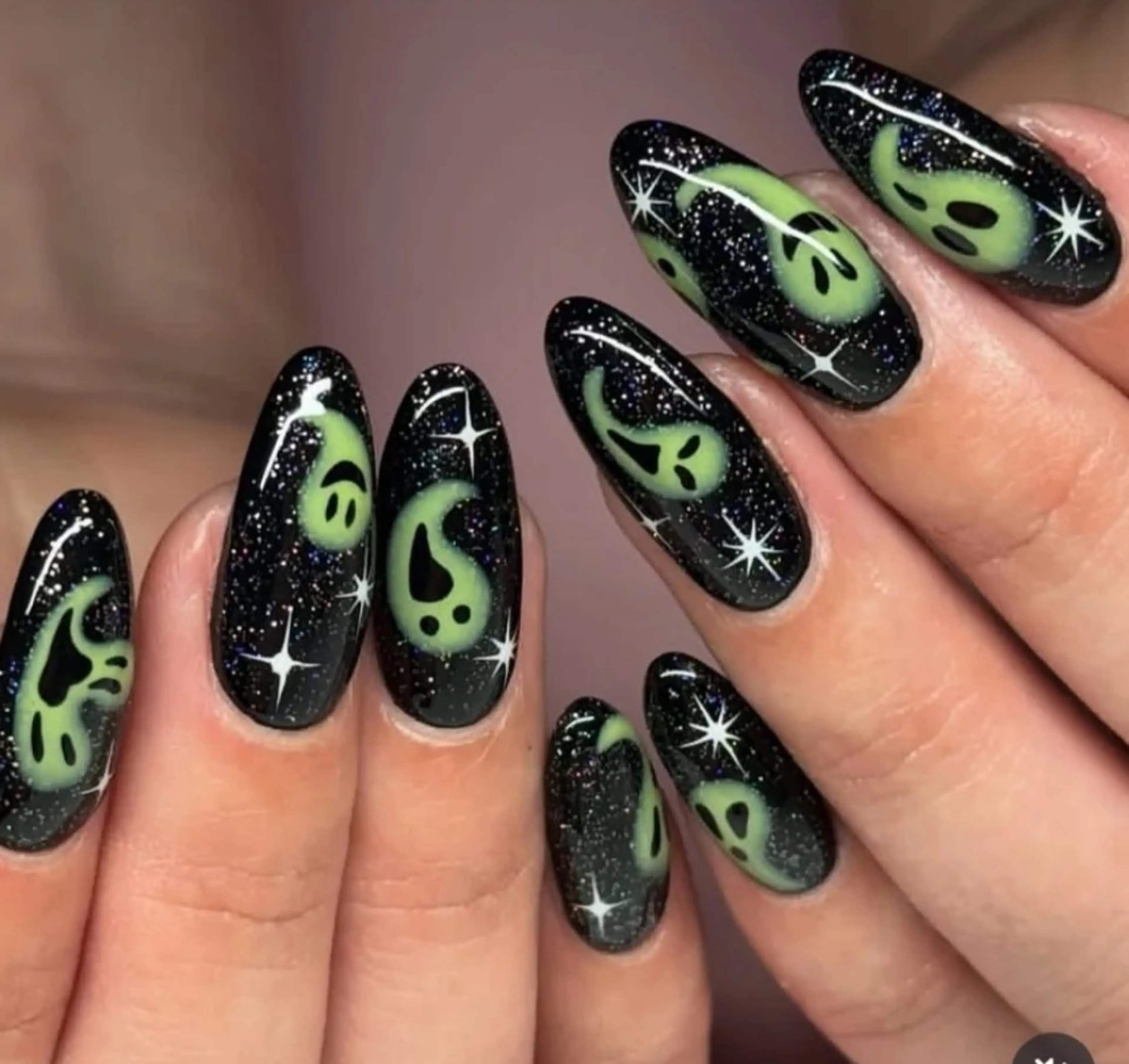 ネイル NiNa ビューティーサロン所属・Ni Naのネイルデザイン