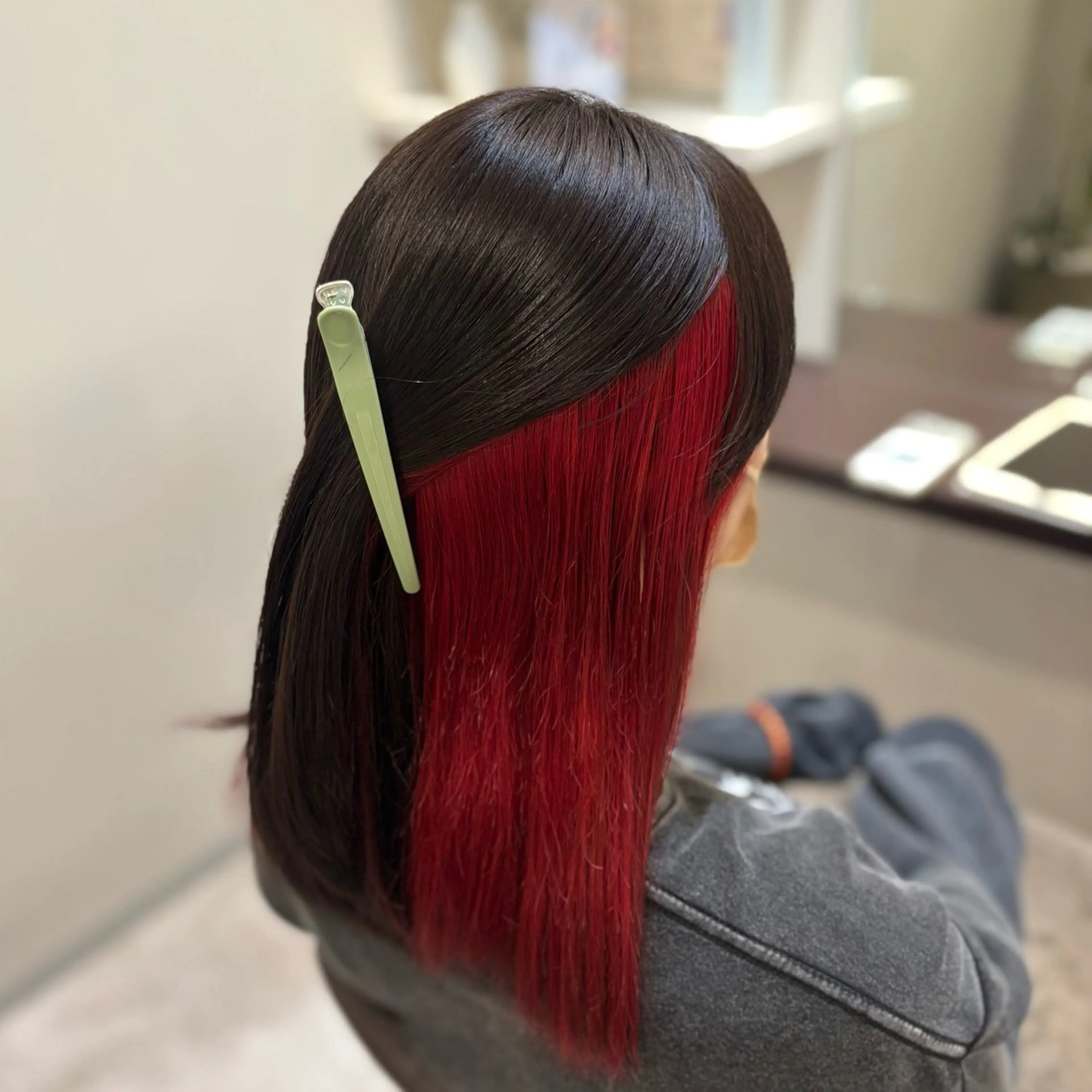 ロング カット ヘアカラー 山下 ちひろのヘアスタイル