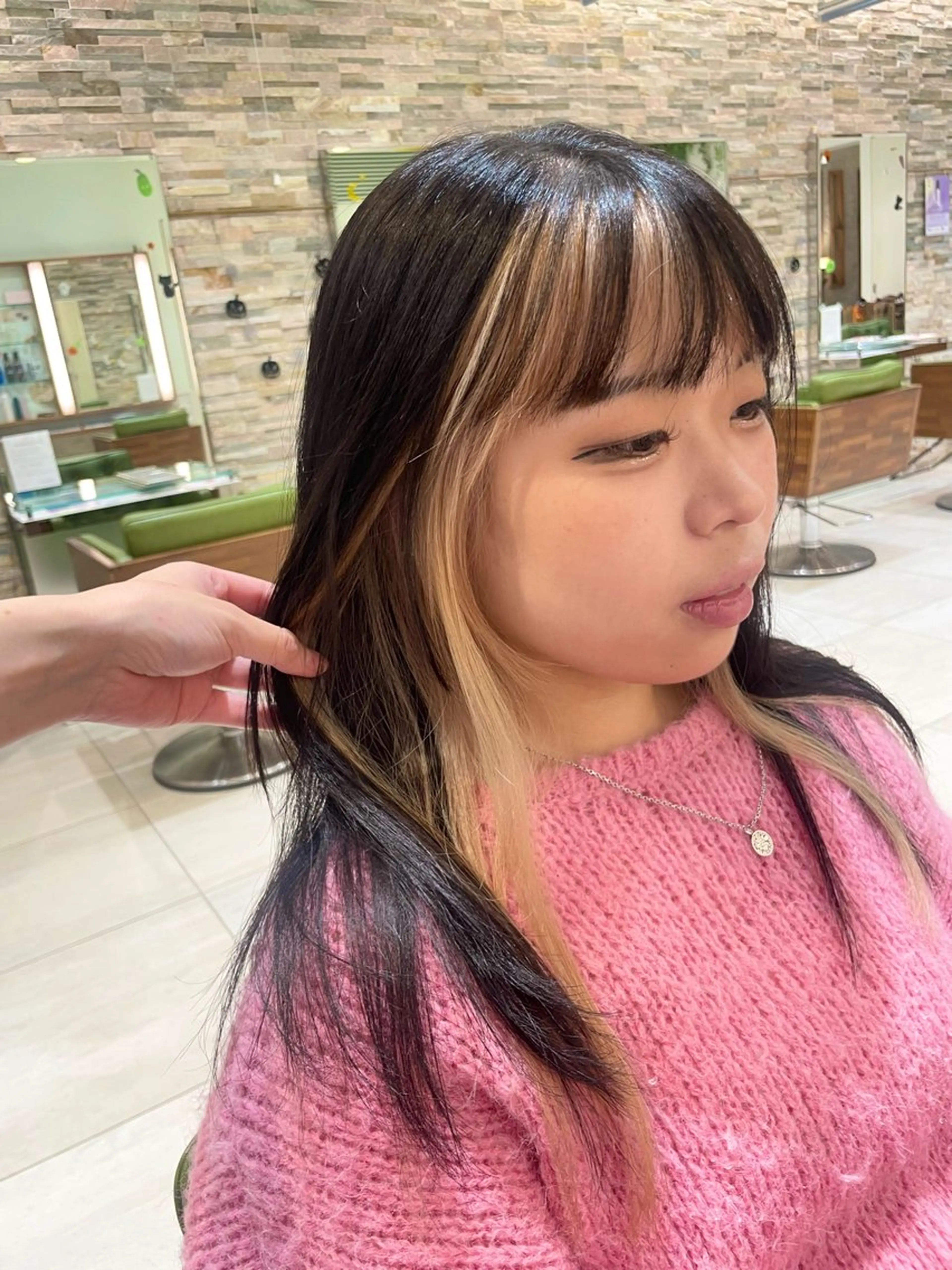 ロング カラー カット ヘアカラー 石渡このみ 🍊レイヤーカットのヘアスタイル