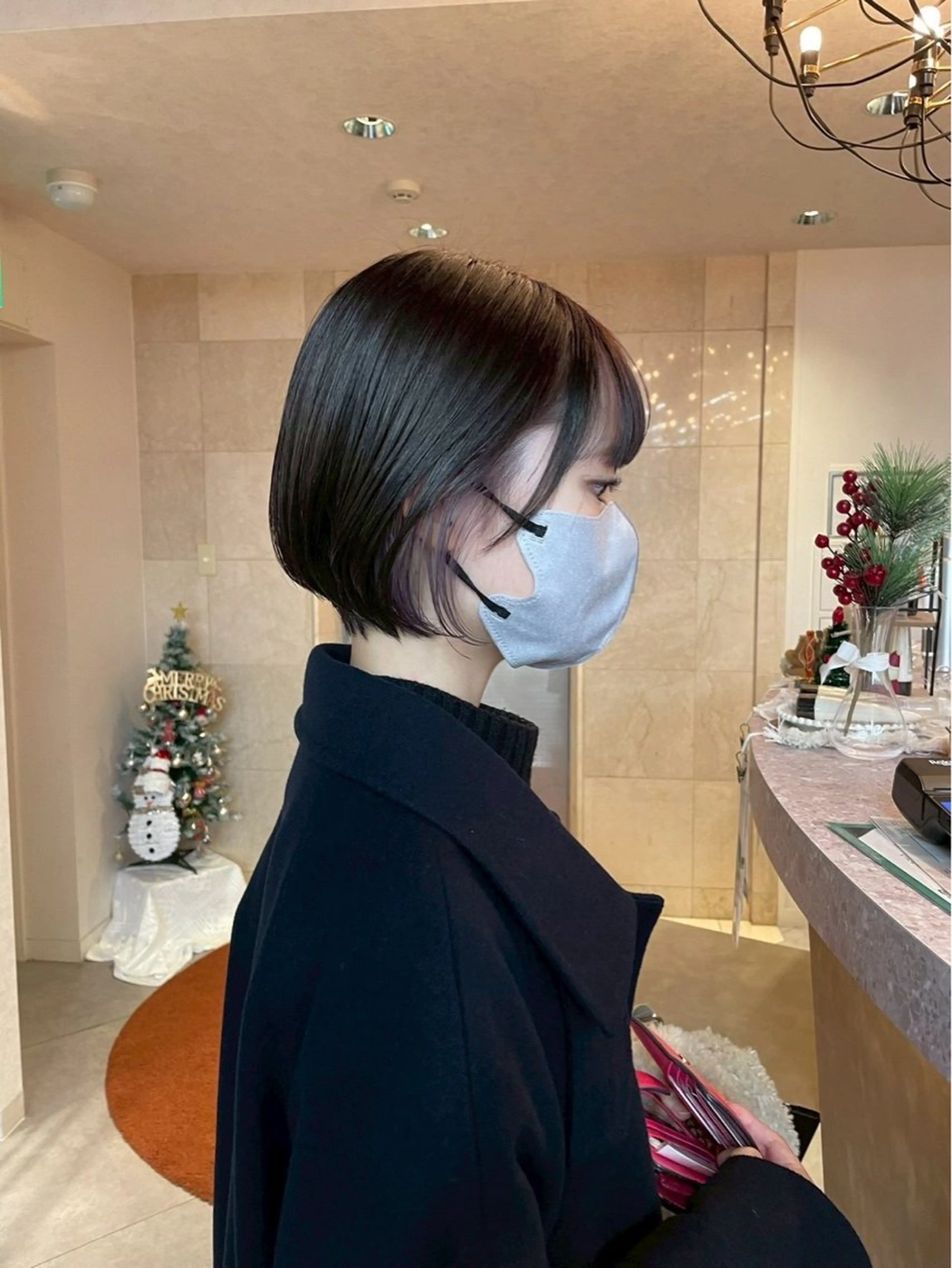 ショート 岩岡 つなみのヘアスタイル