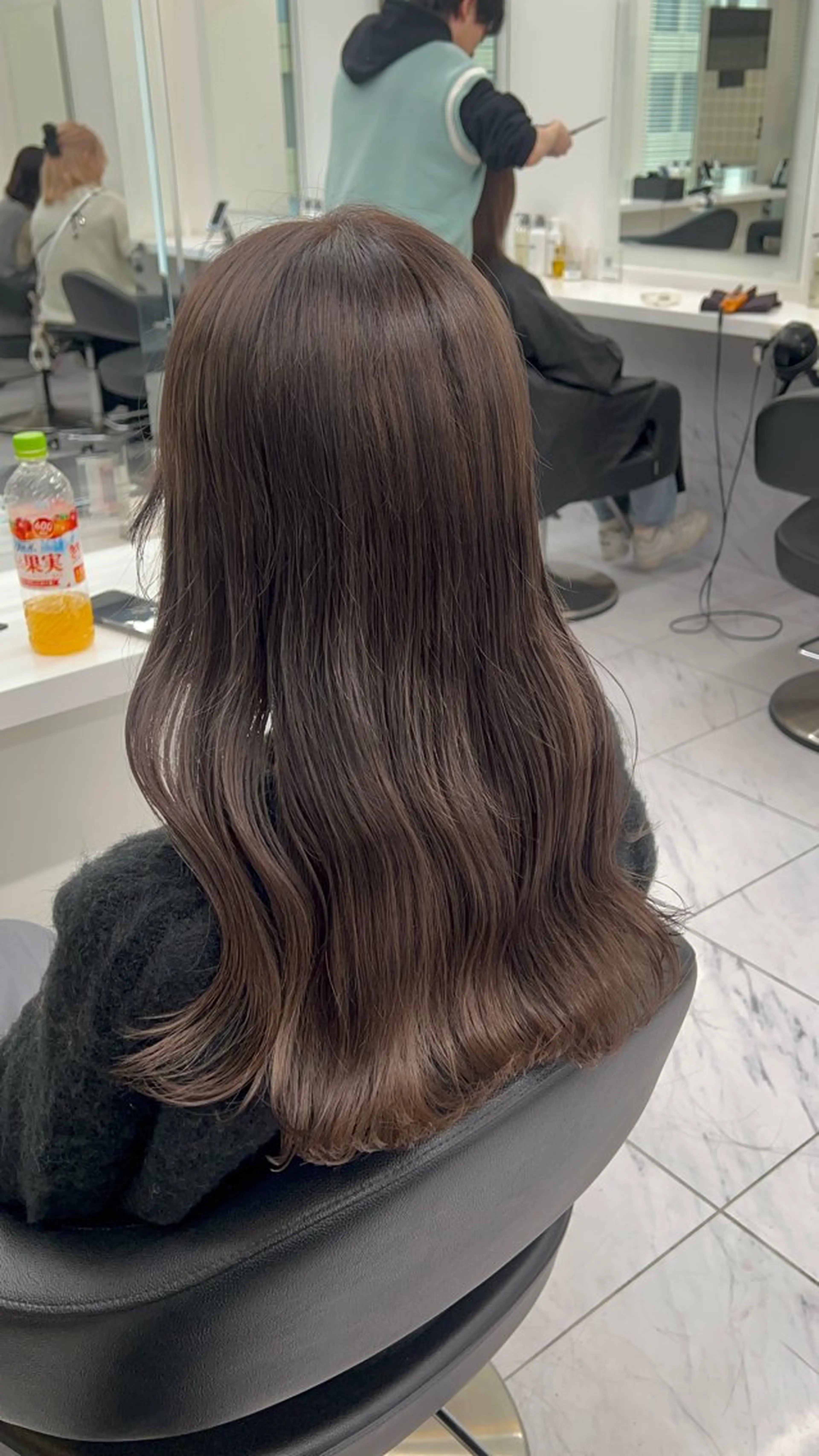 ロング カラー ヘアアレンジ ヘアカラー トリートメント 韓国レイヤーカット /REIのヘアスタイル