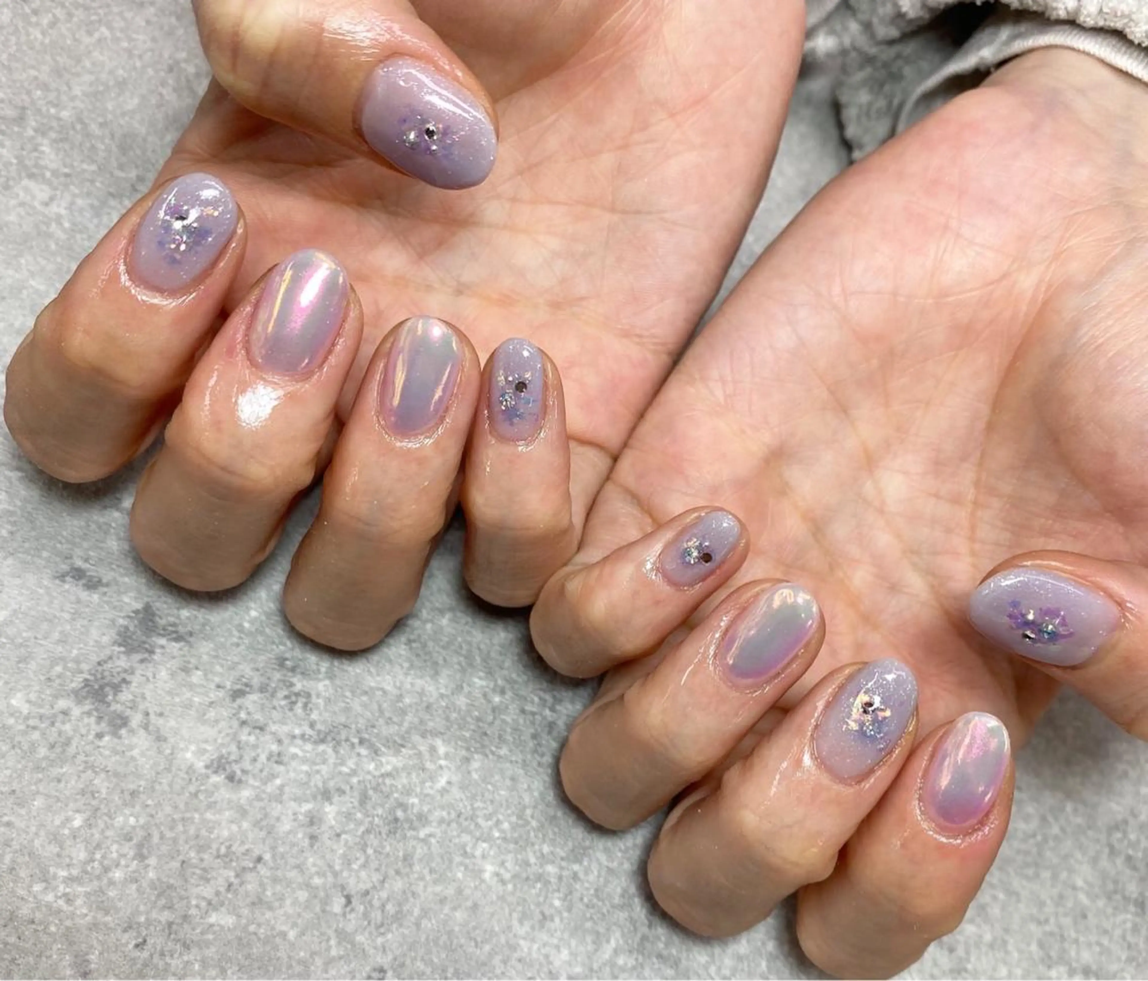 ネイル オーロラネイル ミラーネイル FASTNAIL PLUS 新宿店のネイルデザイン