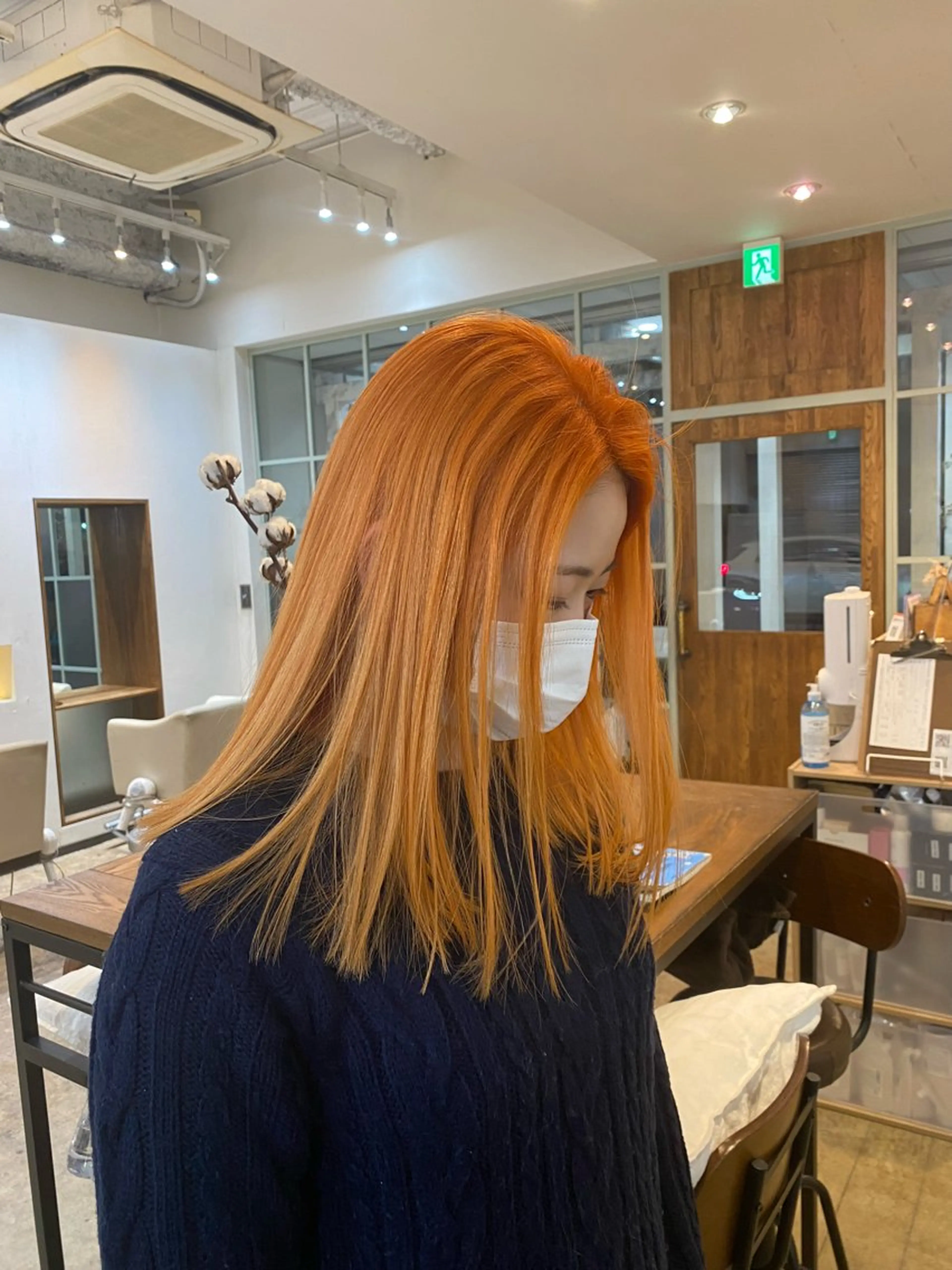 セミロング カラー ヘアカラー トリートメント 入江 允のヘアスタイル