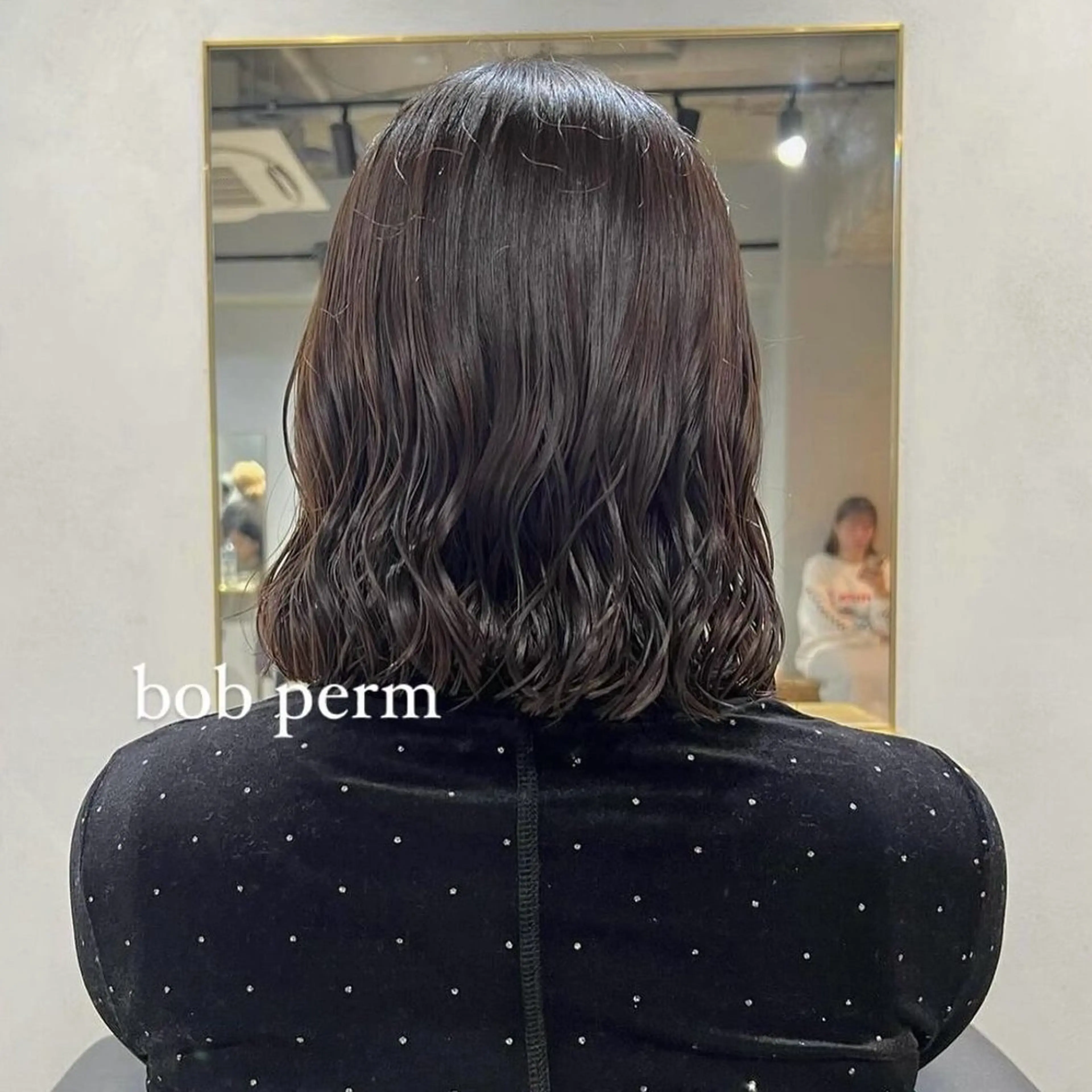 ショート カラー パーマ akane/ベージュ /オリーブ/ブラウンのヘアスタイル