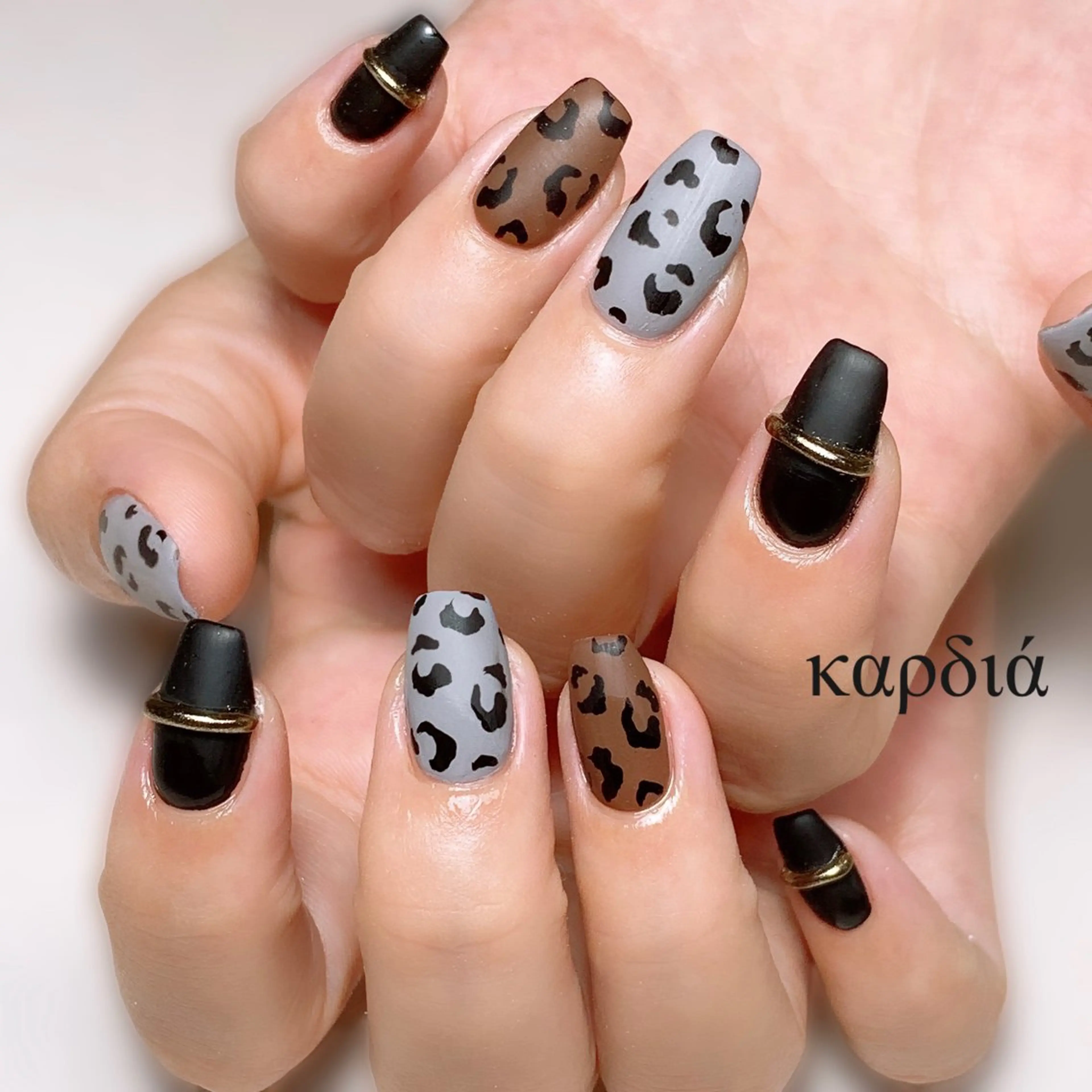 ネイル ハンドネイル καρδιά -ｶﾙﾃﾞｨｱ-のネイルデザイン