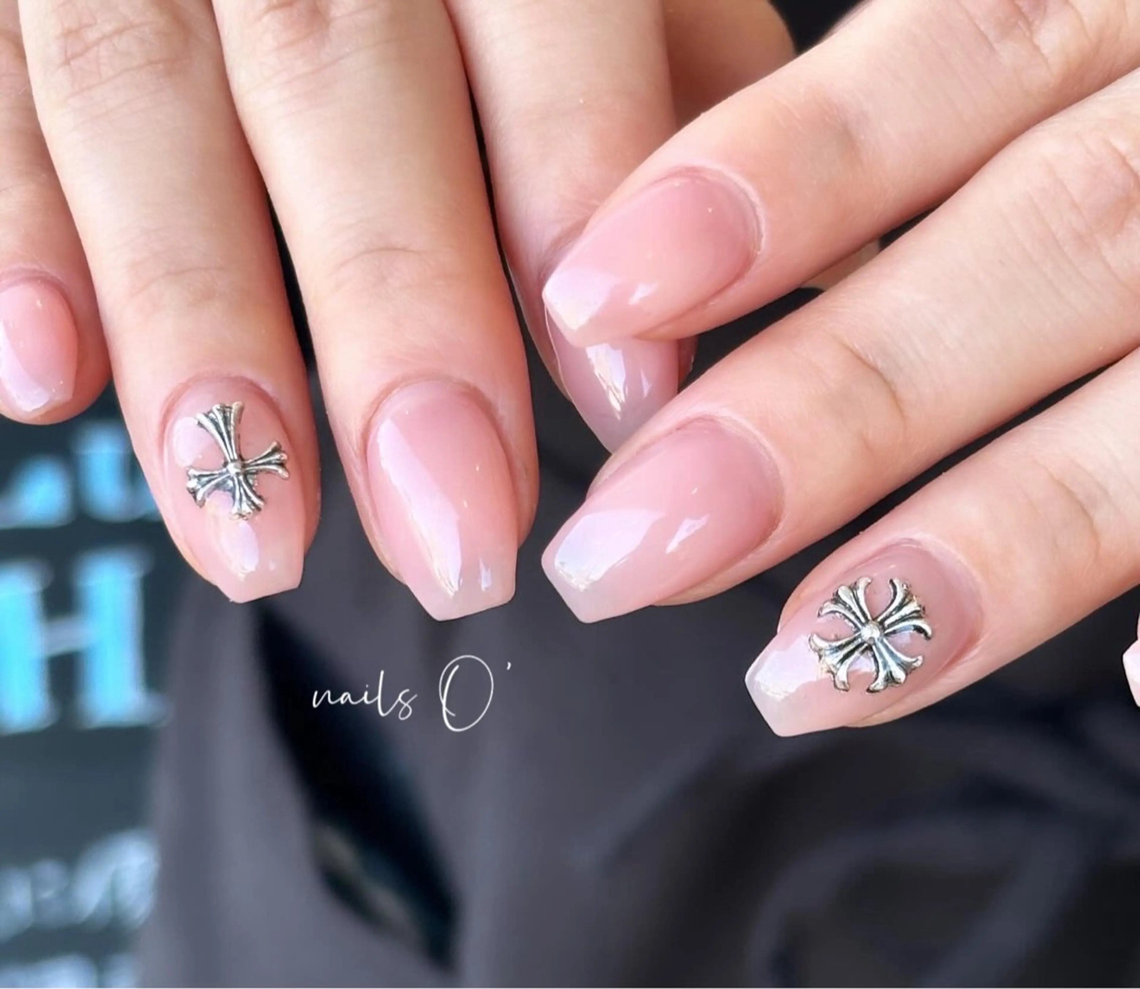 ネイル 大人可愛いネイル🎗 Hinaのネイルデザイン