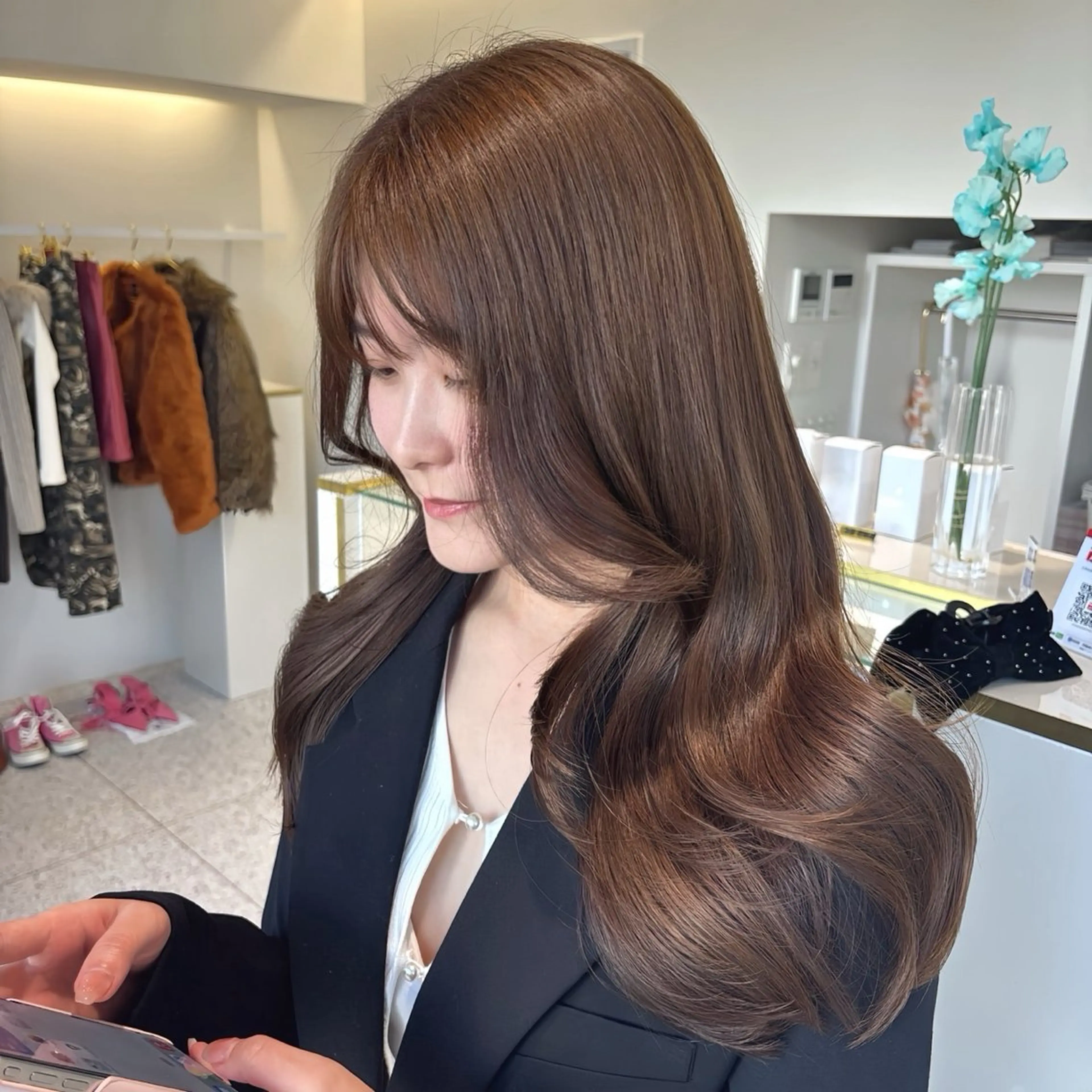 ロング カラー ブラウンカラー ヘアカラー Lavie moon airiのヘアスタイル