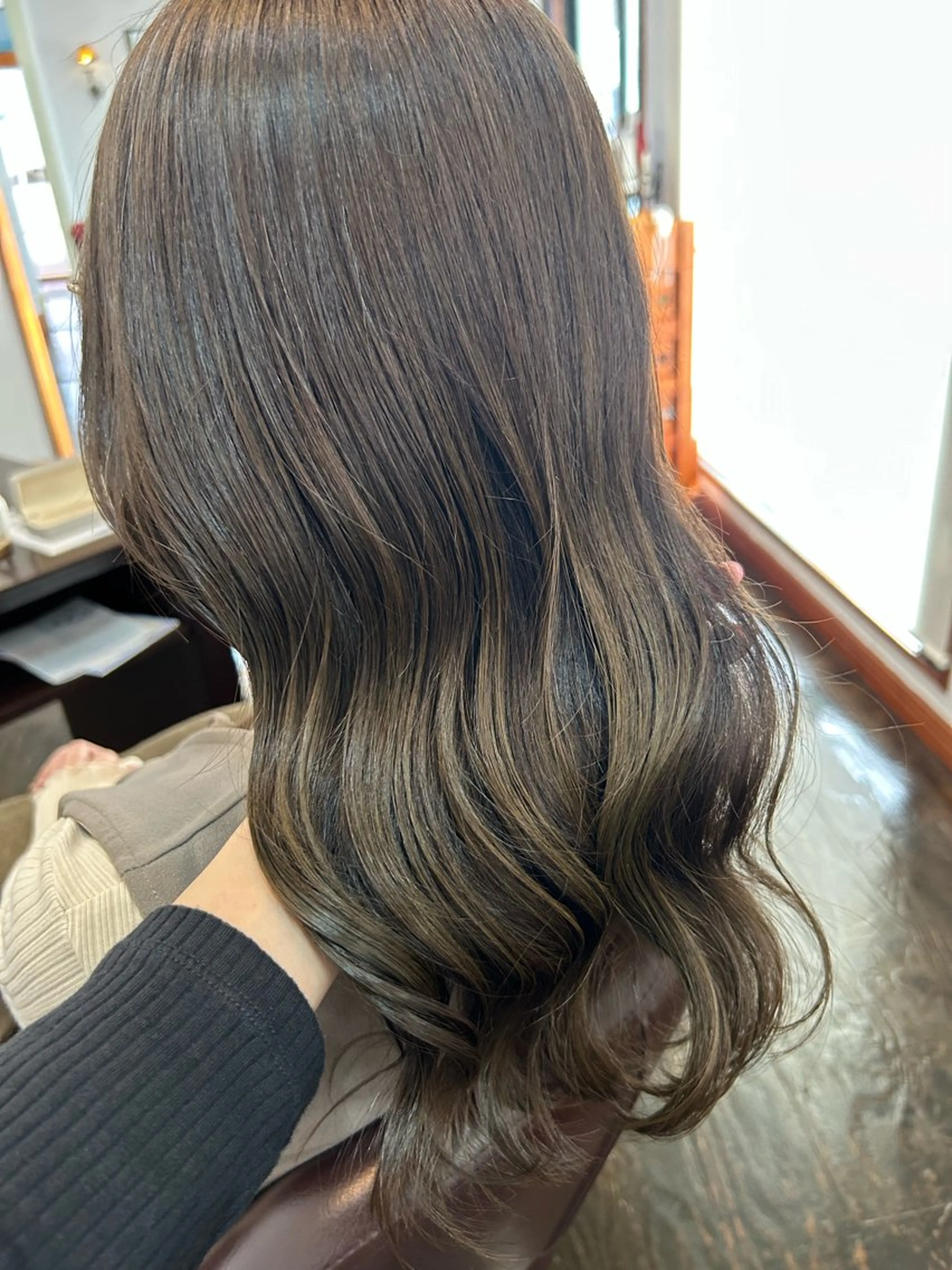 カラー オリーブカラー 坂本 瑞季 🤍 髪質改善のヘアスタイル