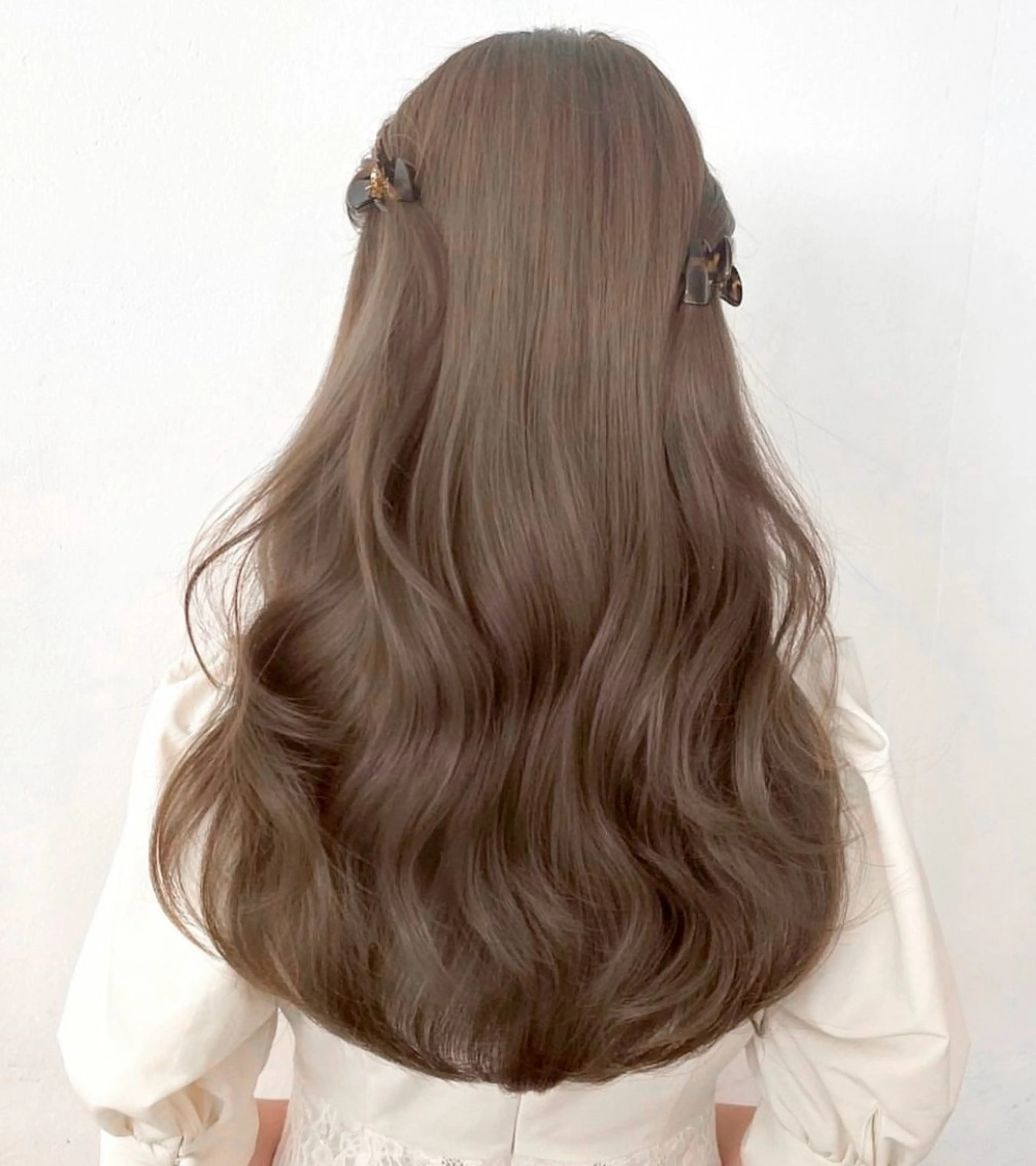 ロング 菊地 万佐久のヘアスタイル