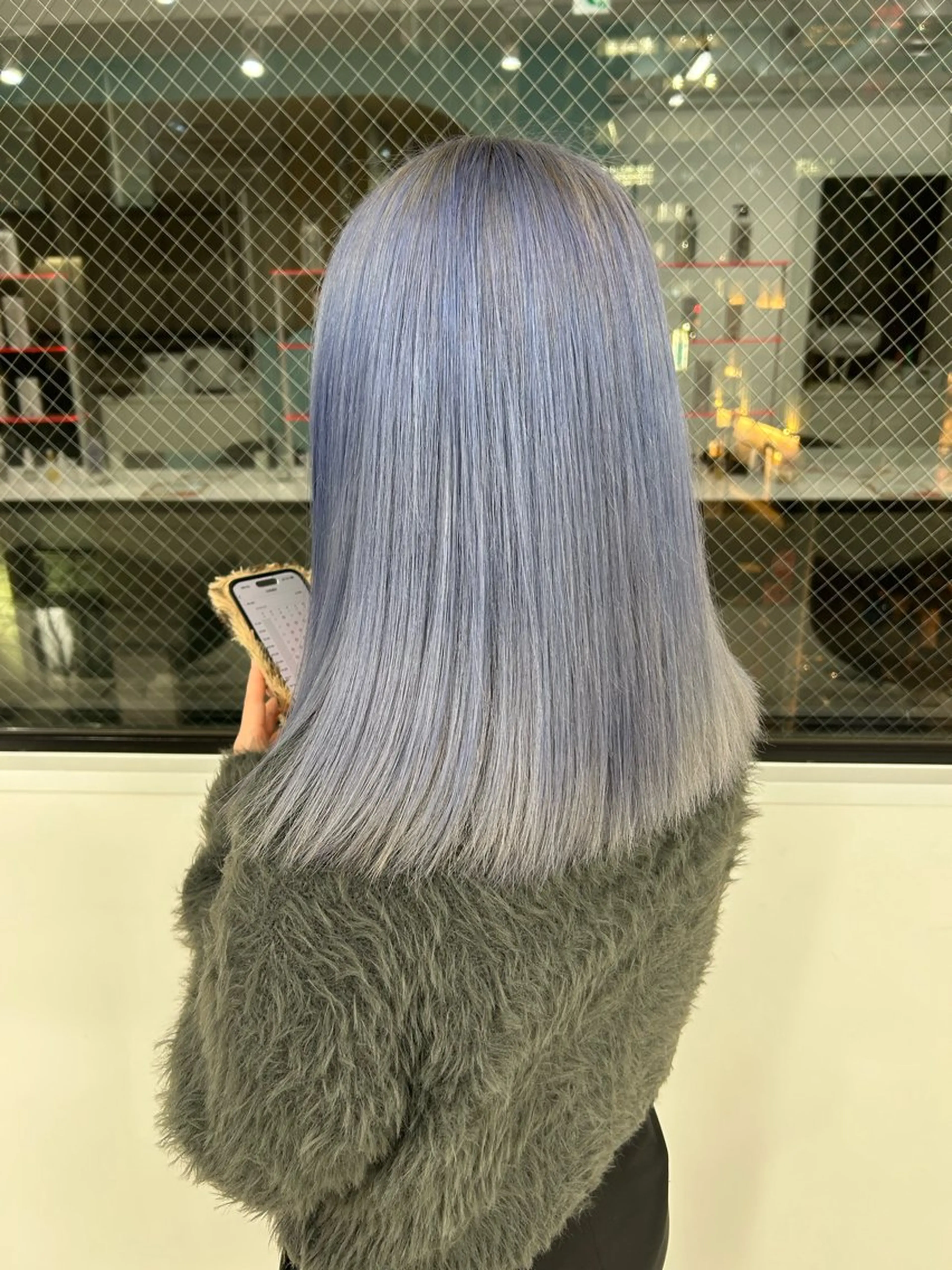 ロング カラー エフェクトブリーチ／ レイヤーカット／翔のヘアスタイル