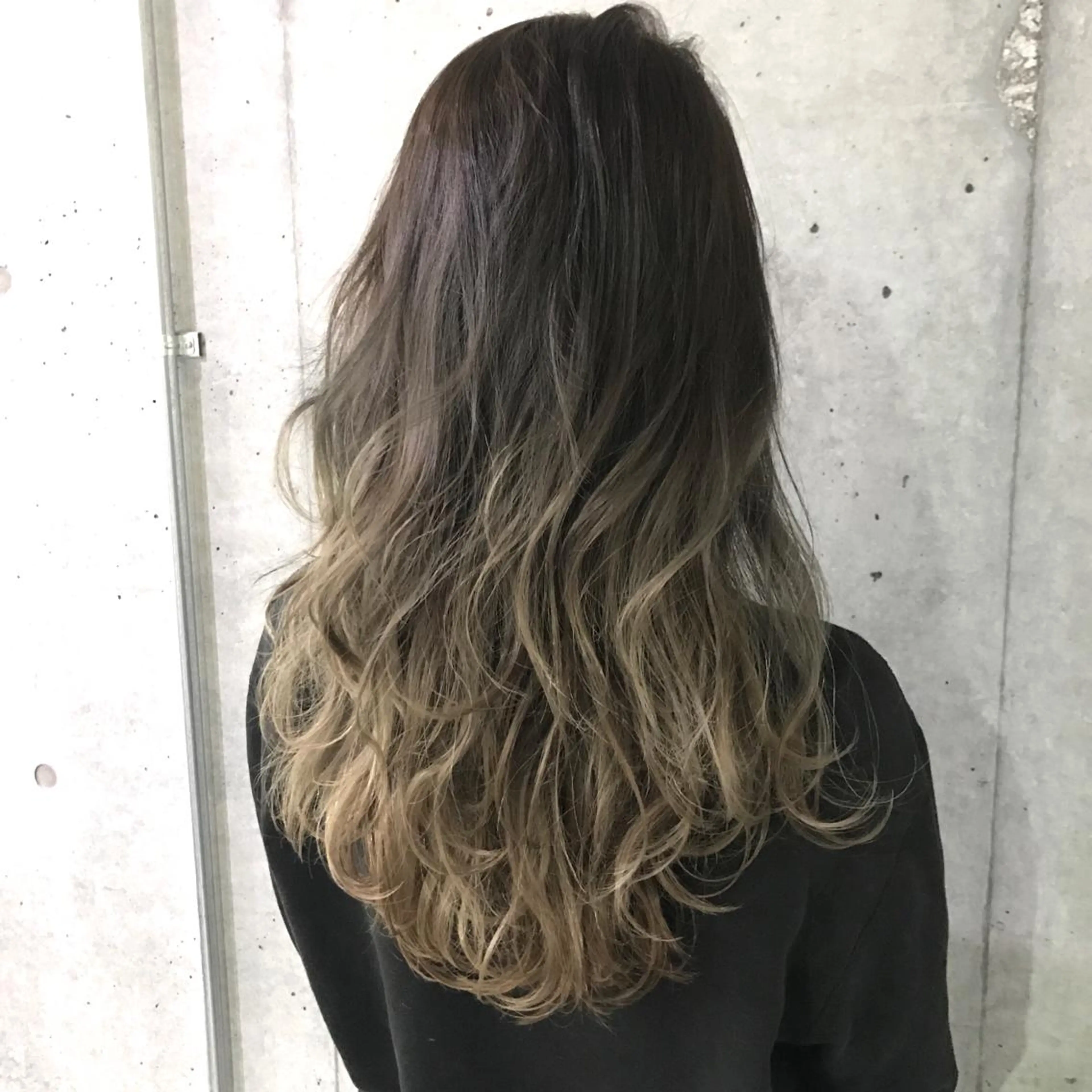 ショート カラー グレージュ 北千住でカラーNo1 高橋優輔のヘアスタイル