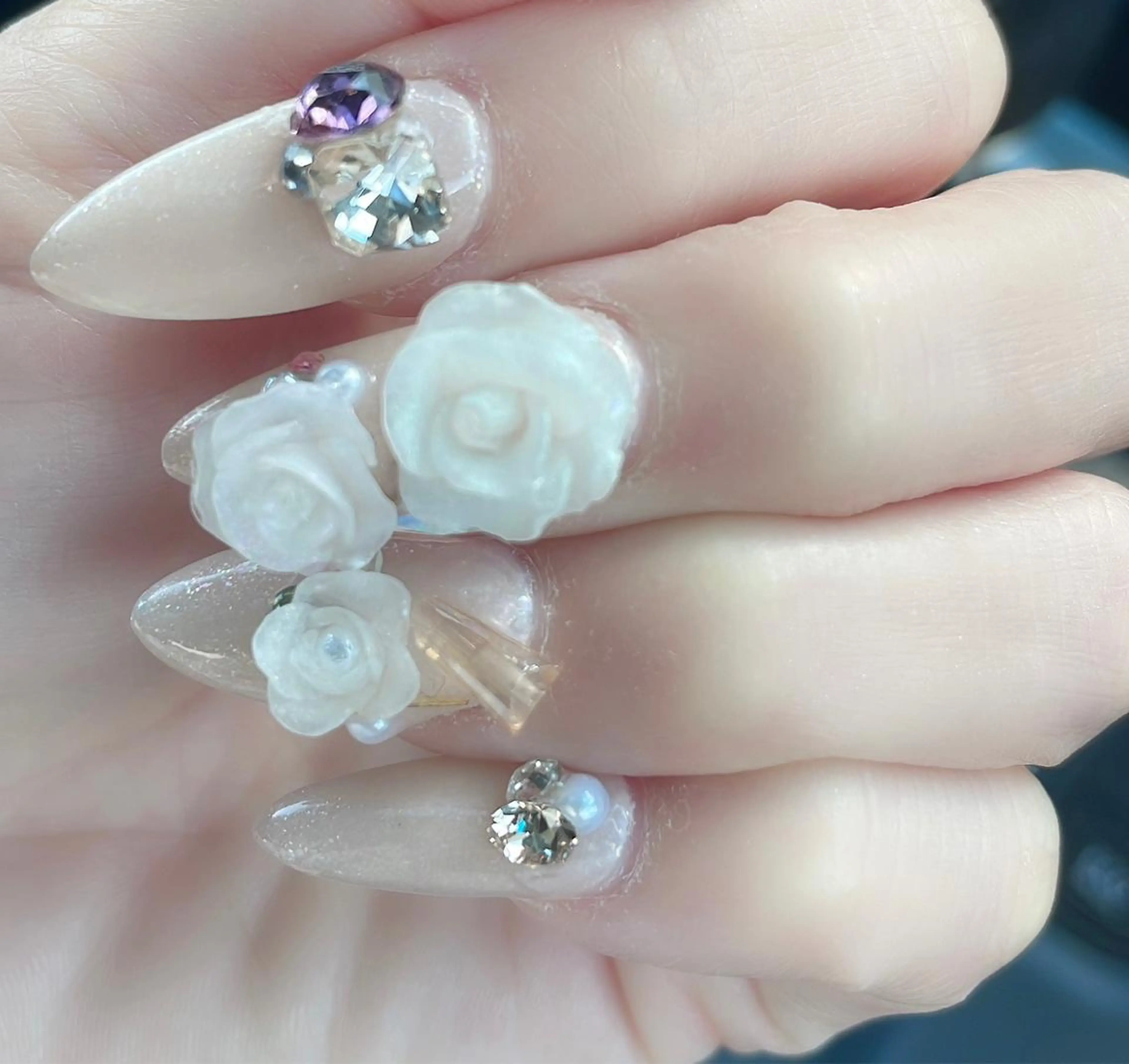 ネイル オーロラネイル べっ甲ネイル クリアネイル 氷ネイル・うるうるネイル 韓国ネイル ハンドネイル KARI ネイルサロンのネイルデザイン