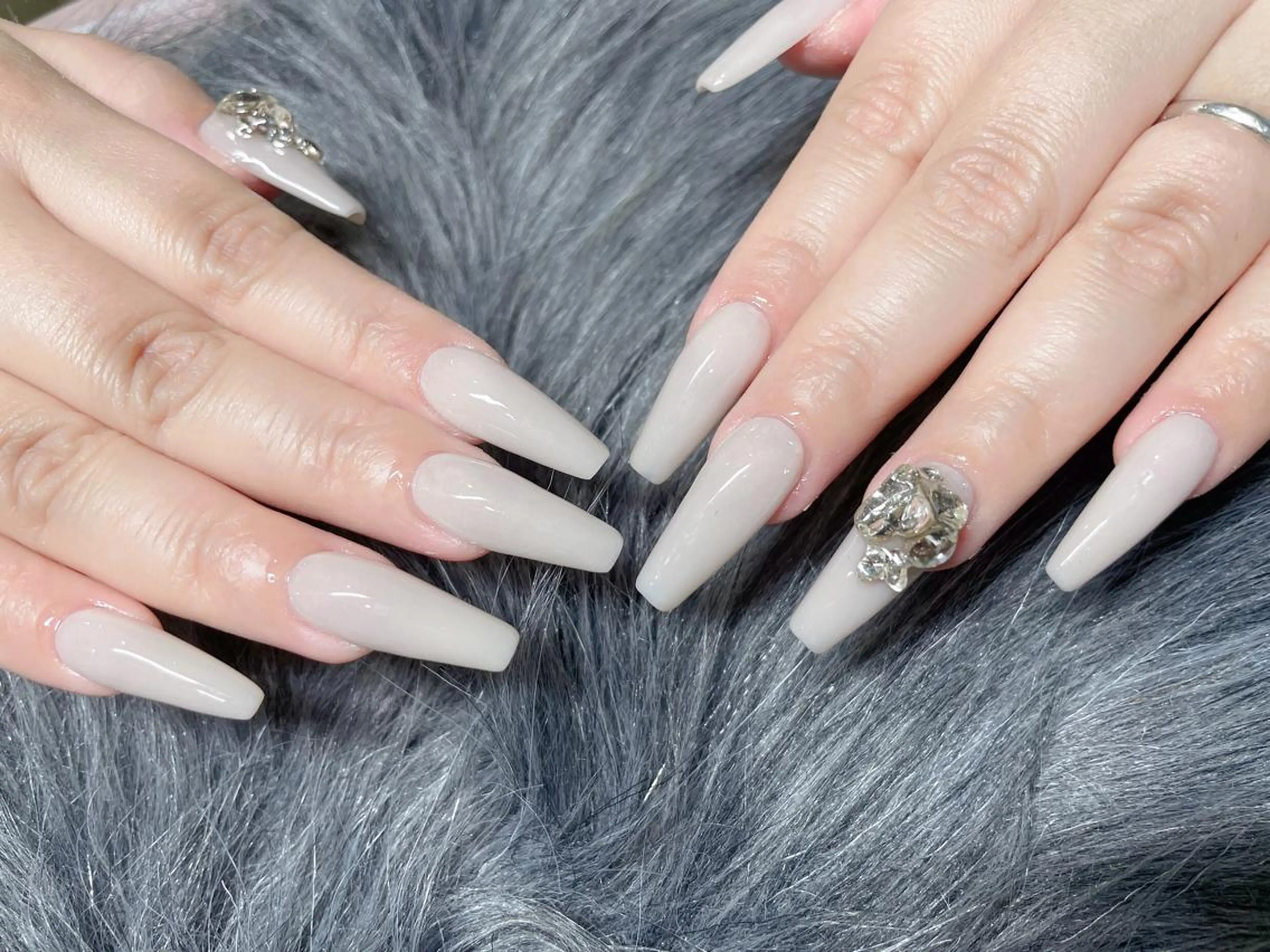 ロング ネイル ハンドネイル 《LB》ラブリエ Nail&eyeのマツエク・マツパデザイン