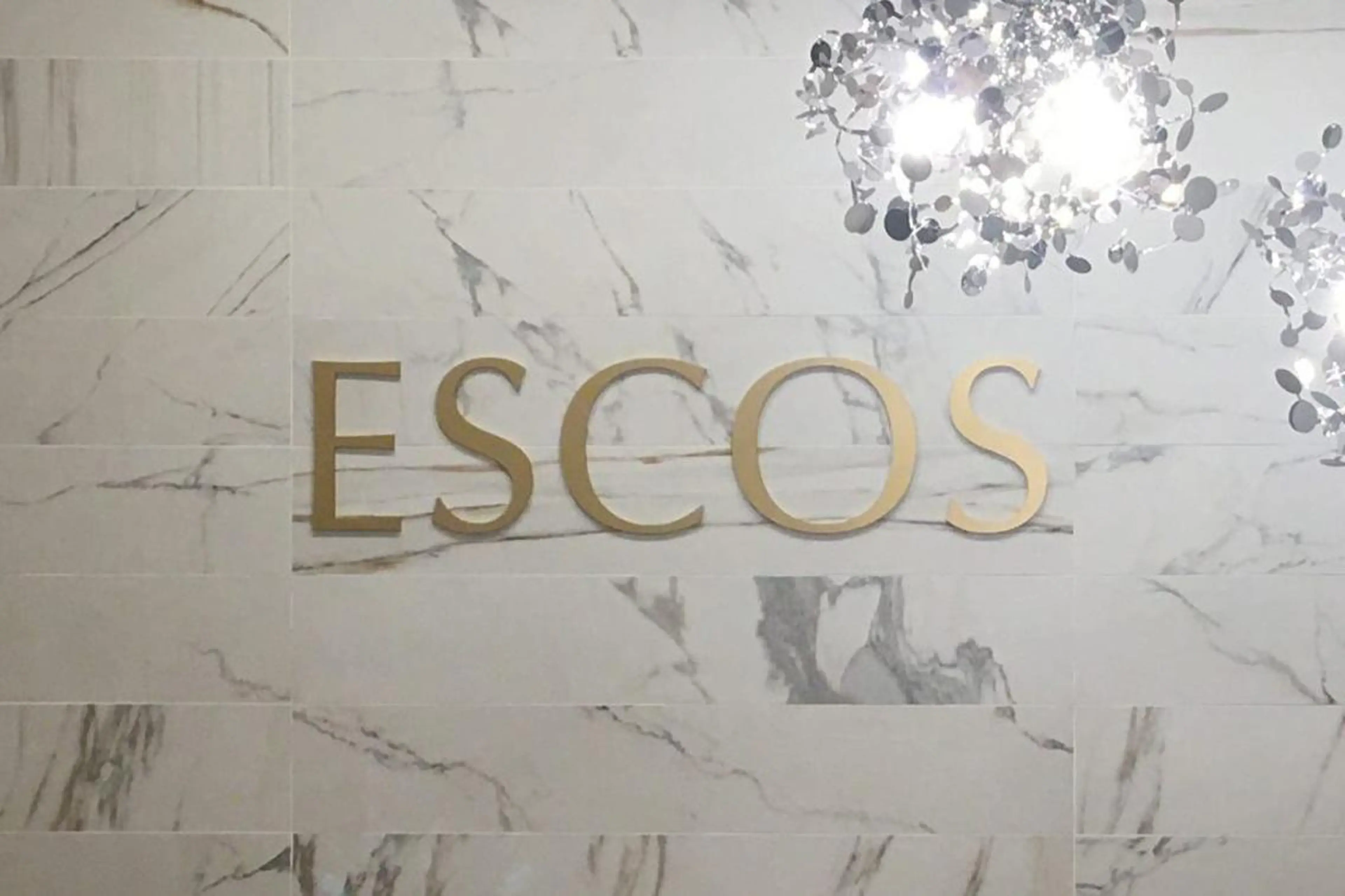 ESCOS🌷 MURAKAMIのマツエク・マツパデザイン