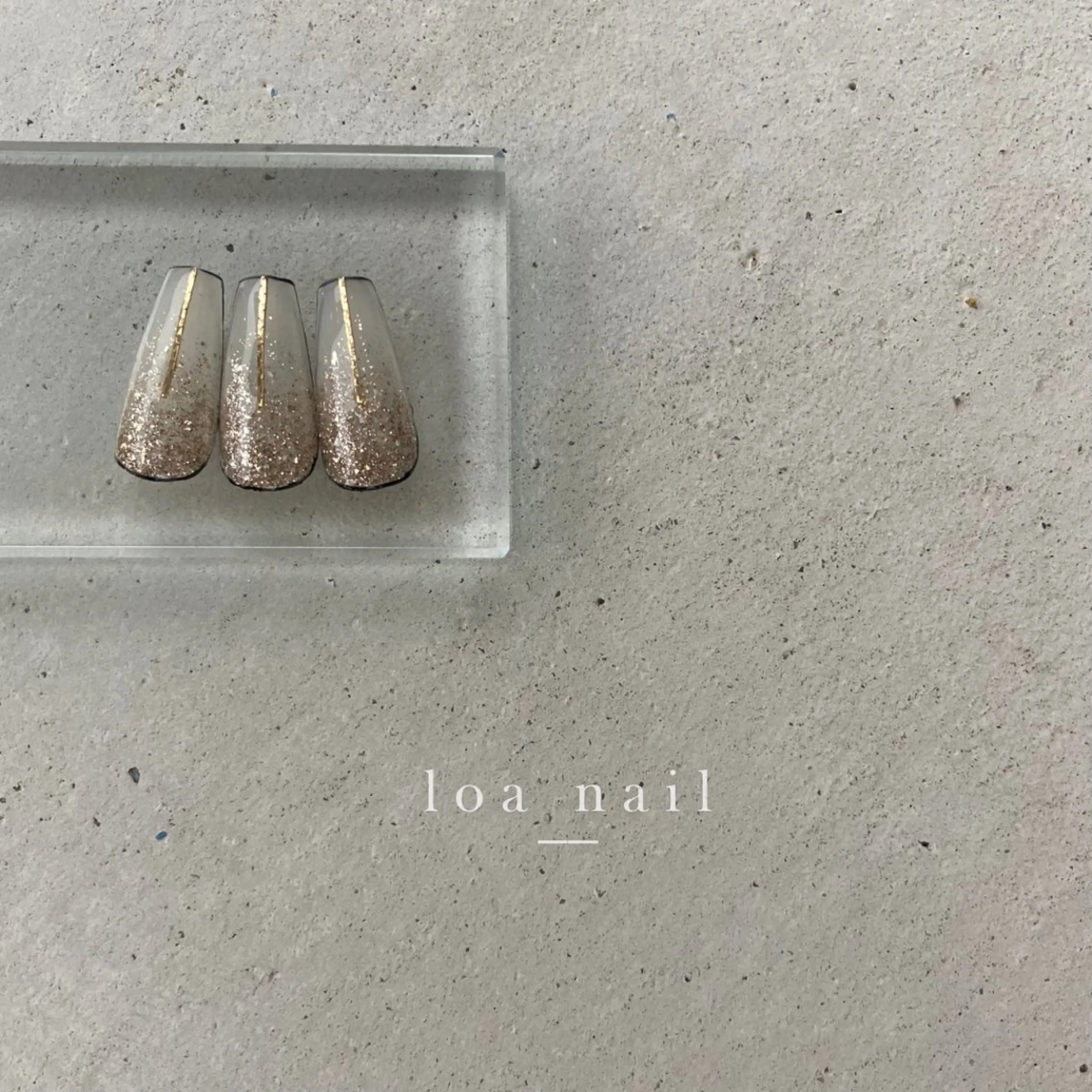 ネイル l o a _ n a i lのネイルデザイン