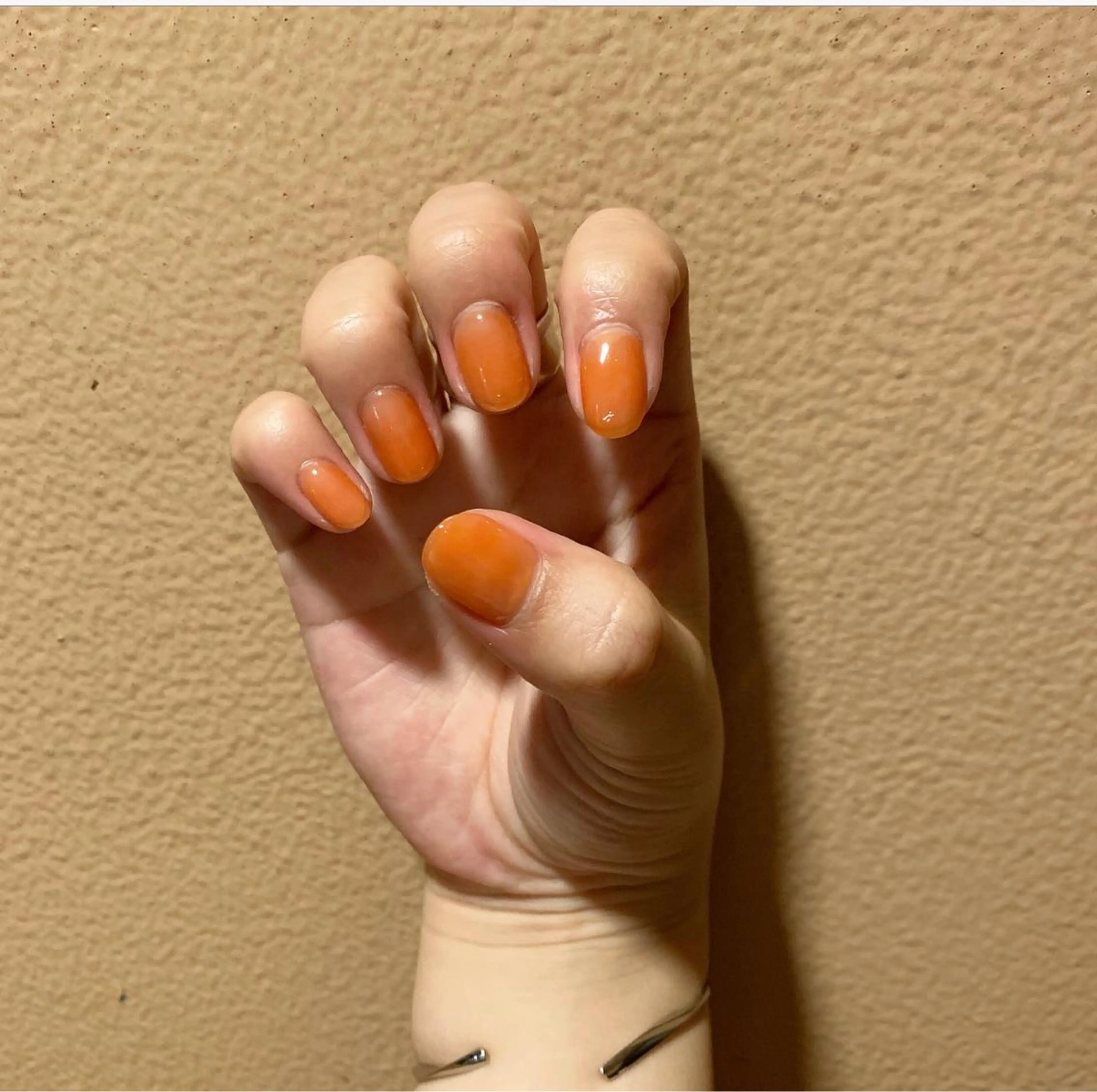 ネイル オレンジ ハンドネイル 佐藤 穂乃香のネイルデザイン