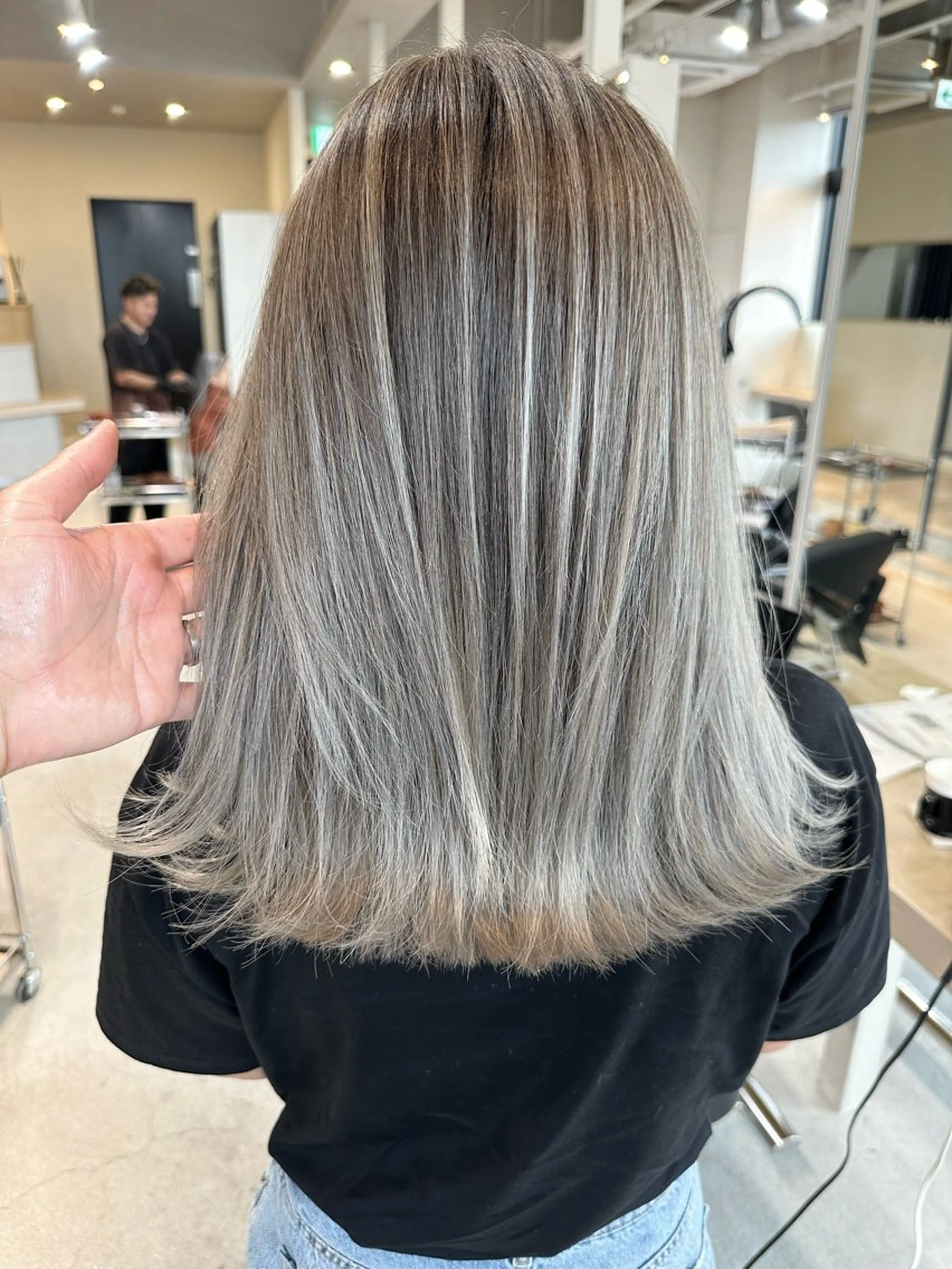 ミディアム カラー トリートメント 井上 一平のヘアスタイル