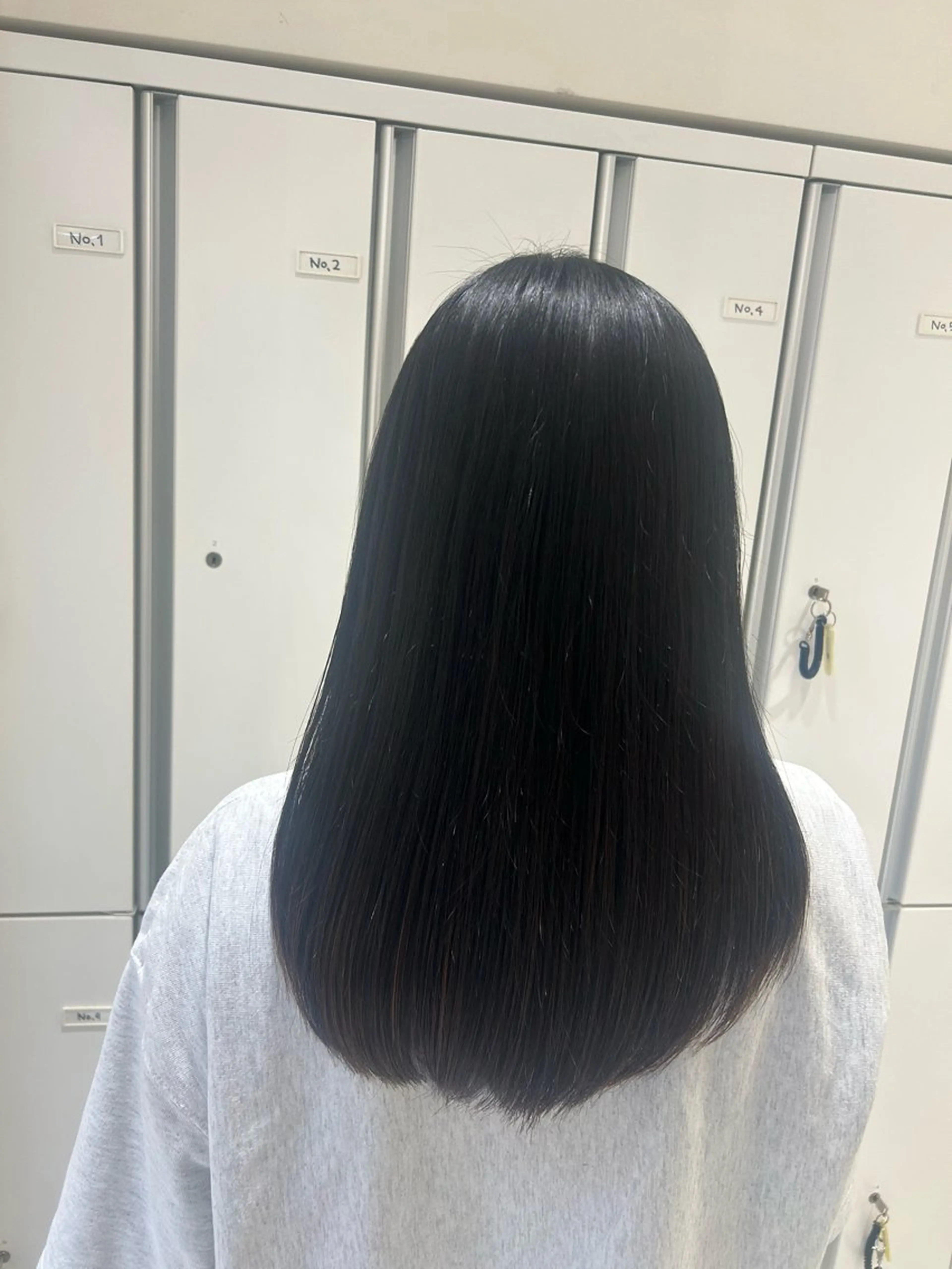 セミロング カット パーマ たけだゆめ ダブルカラーのヘアスタイル