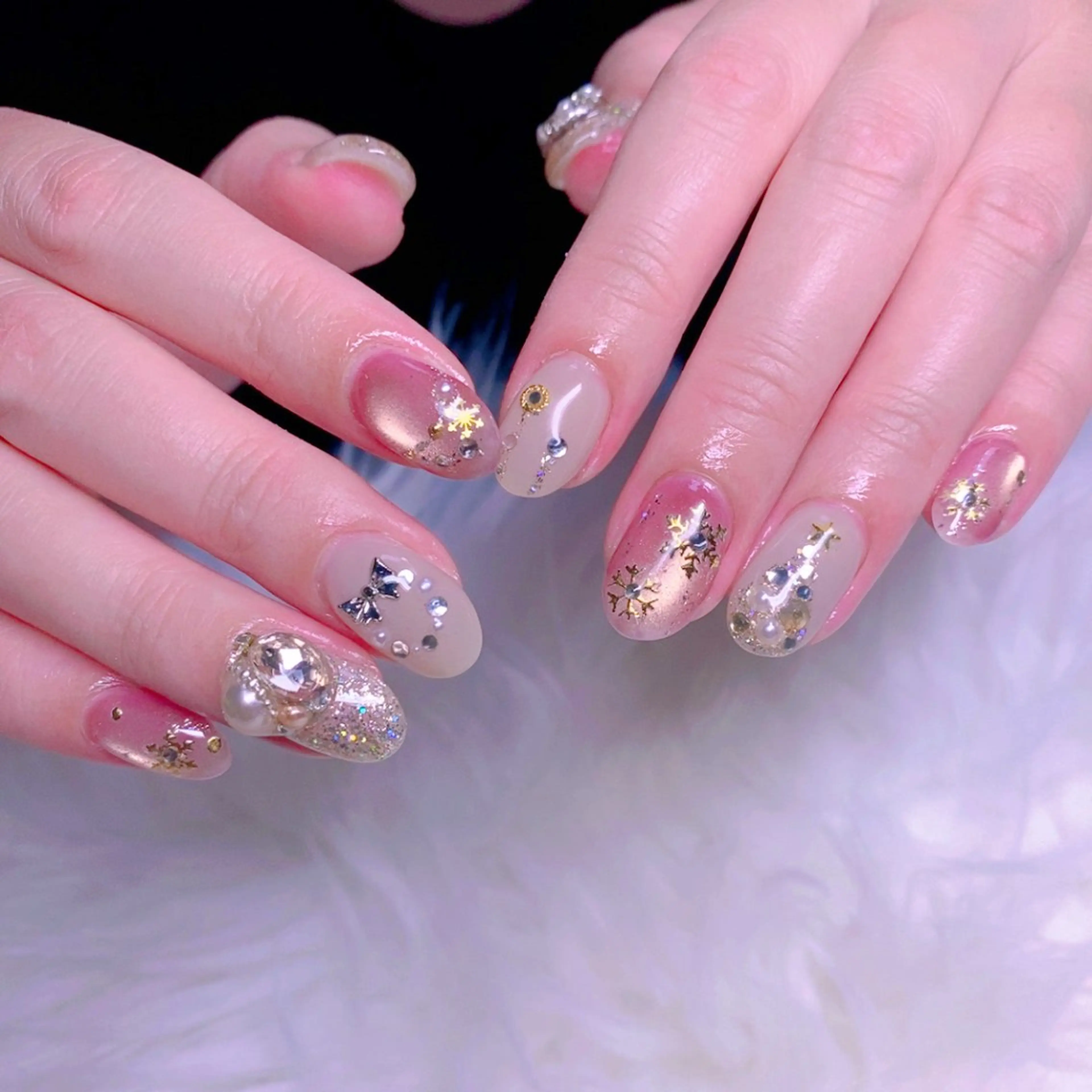 ネイル ニュアンスネイル 冬ネイル クリスマス Nail Yunaのネイルデザイン