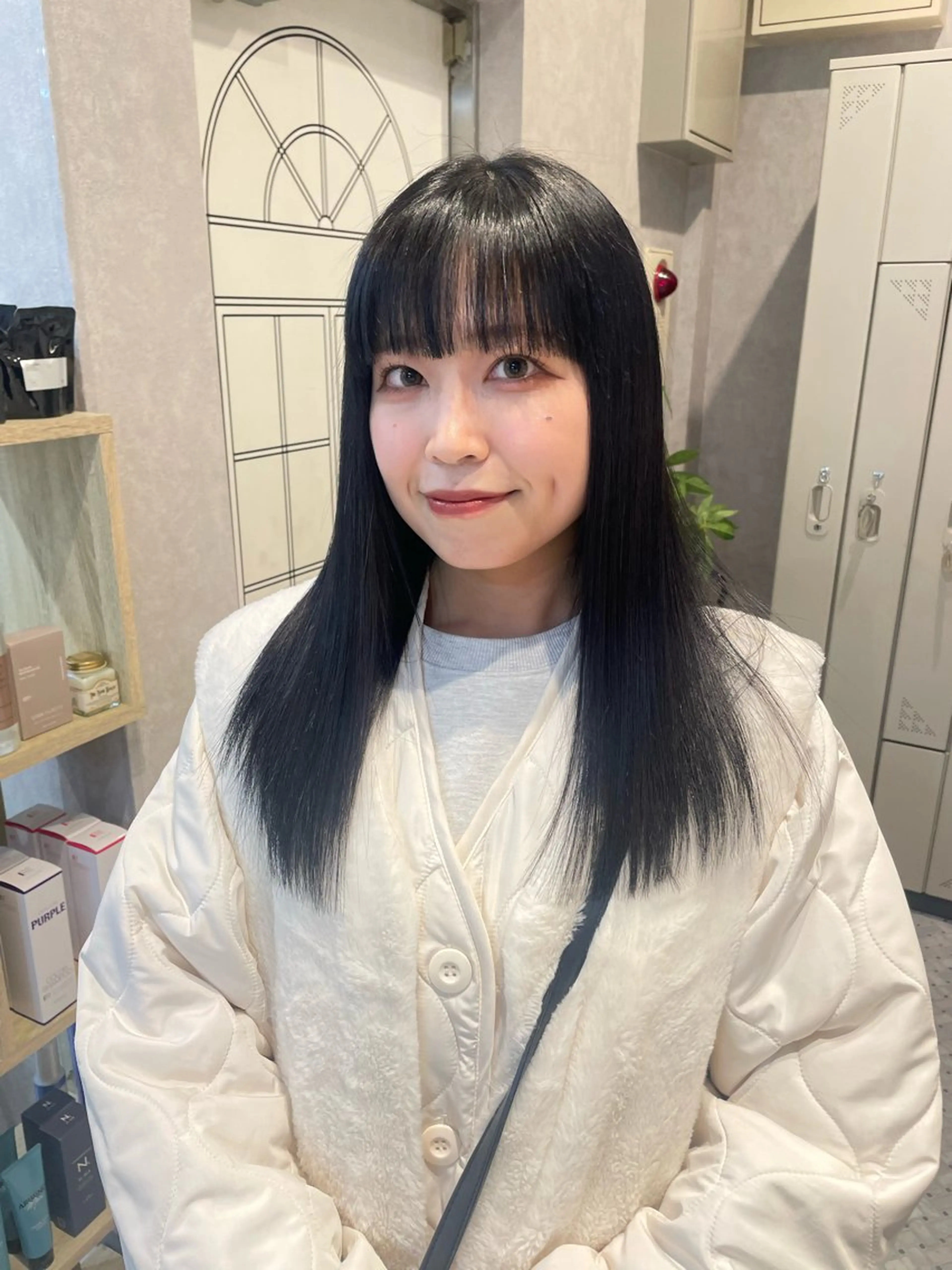 セミロング 女性スタイリスト専門サロン Zina 天神西通り所属・艶髪韓国ヘア MANAMI🎀のヘアスタイル