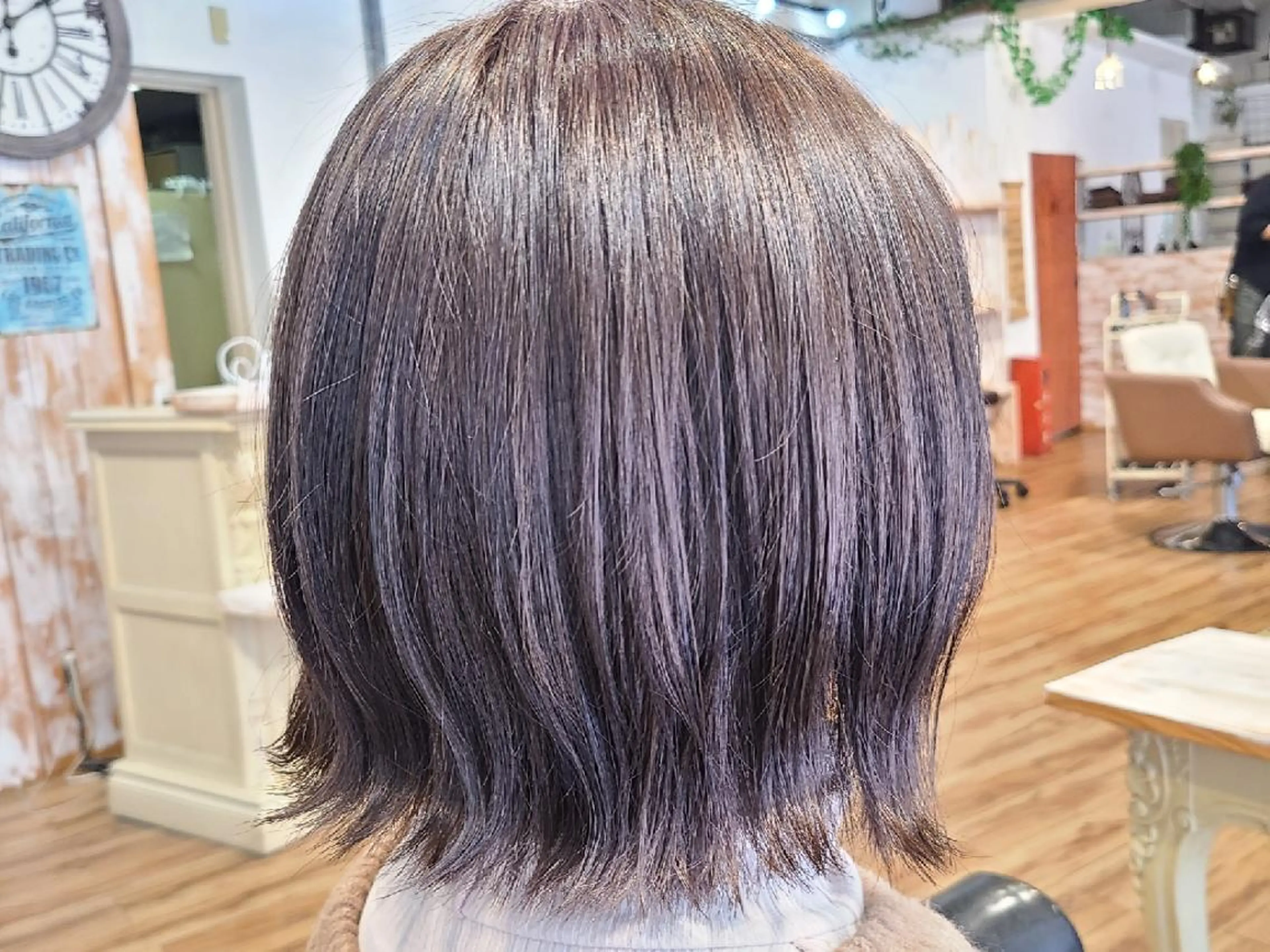 ショート ヘアカラー トリートメント SFIDA あいりのヘアスタイル