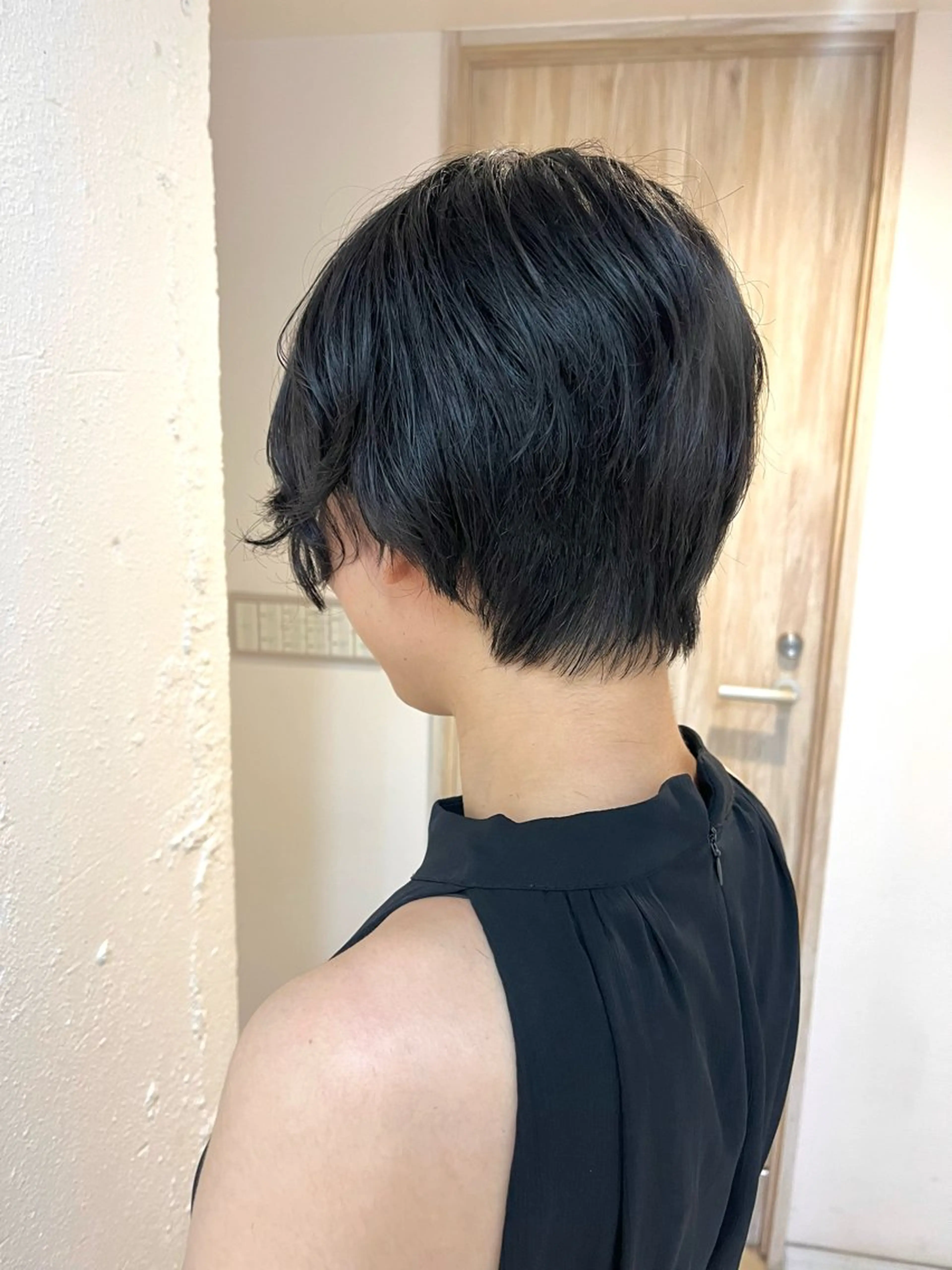 ショート くせ毛 似合わせカット ショートヘア カット 透明感カラー/ 髪質改善/ストレートのヘアスタイル