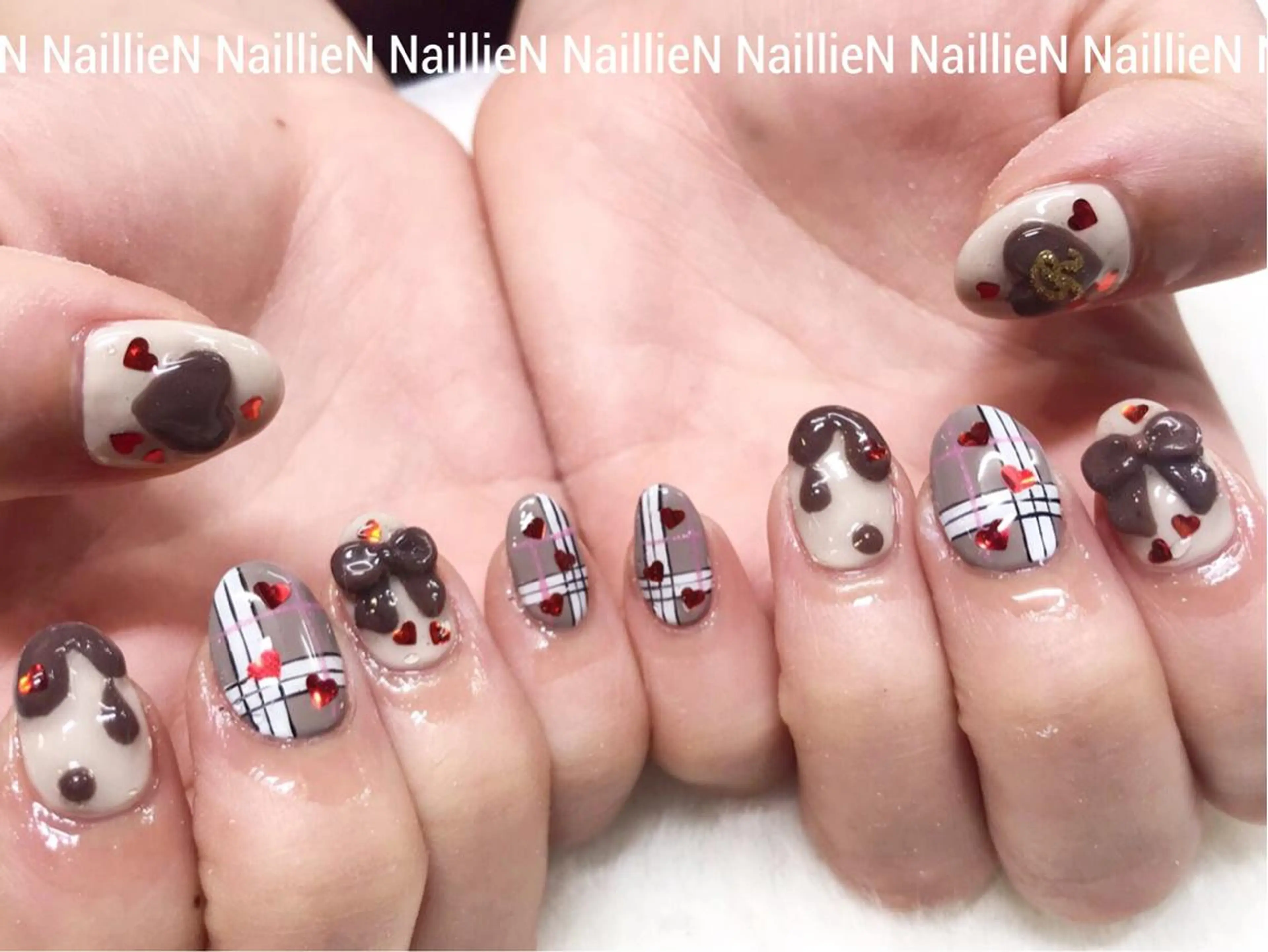 ネイル バレンタイン ハンドネイル Nail lieNのネイルデザイン