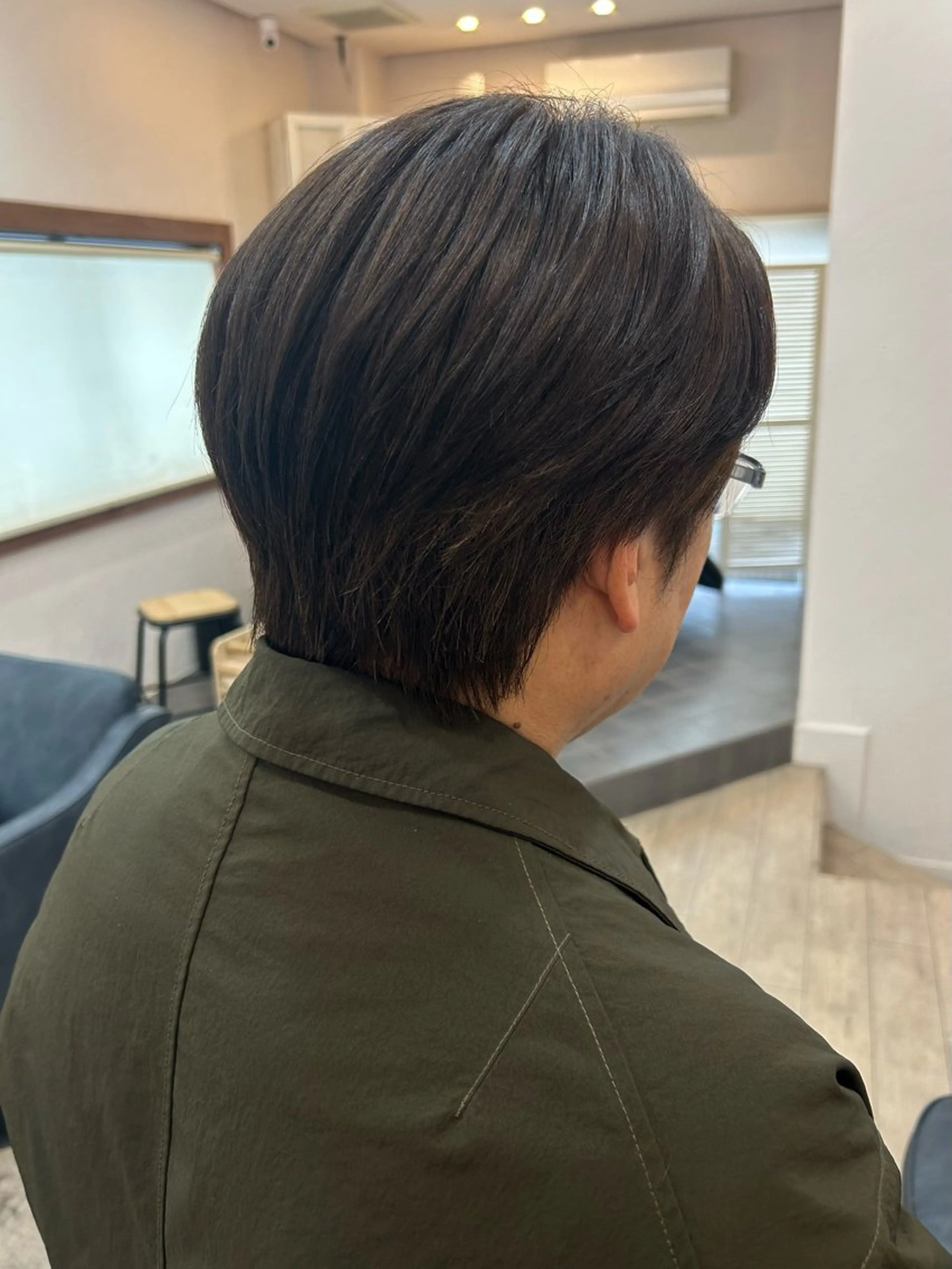 ショート カラー メンズ メンズブリーチ メンズハイトーン ブリーチ ダブルカラー ハイトーンカラー カット ヘアカラー トリートメント ヘッドスパ 180° OneEightyDegrees 中目黒所属・Himari 【ハイトーンカラー】のヘアスタイル