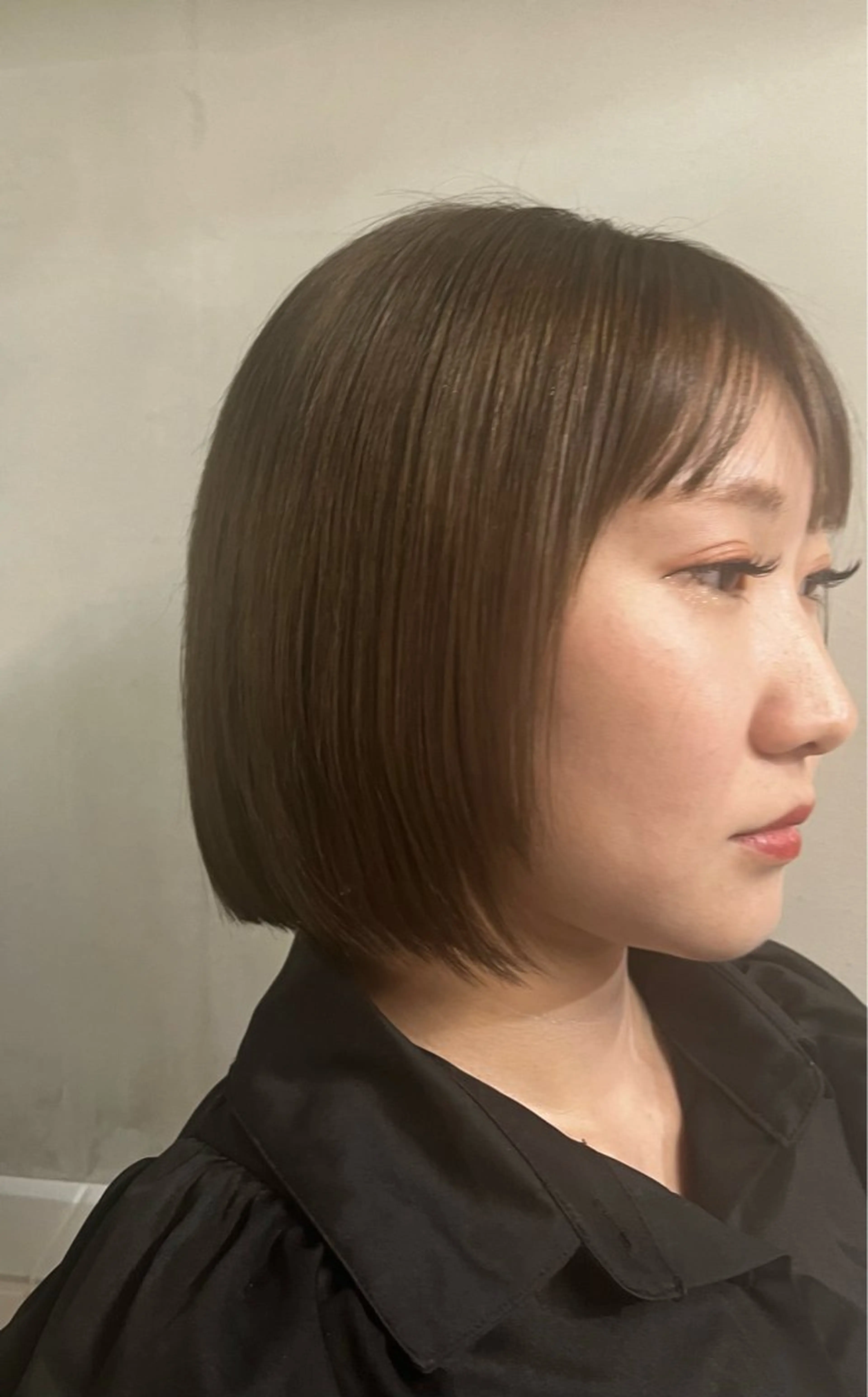 ショート カラー カット anon Loemのヘアスタイル