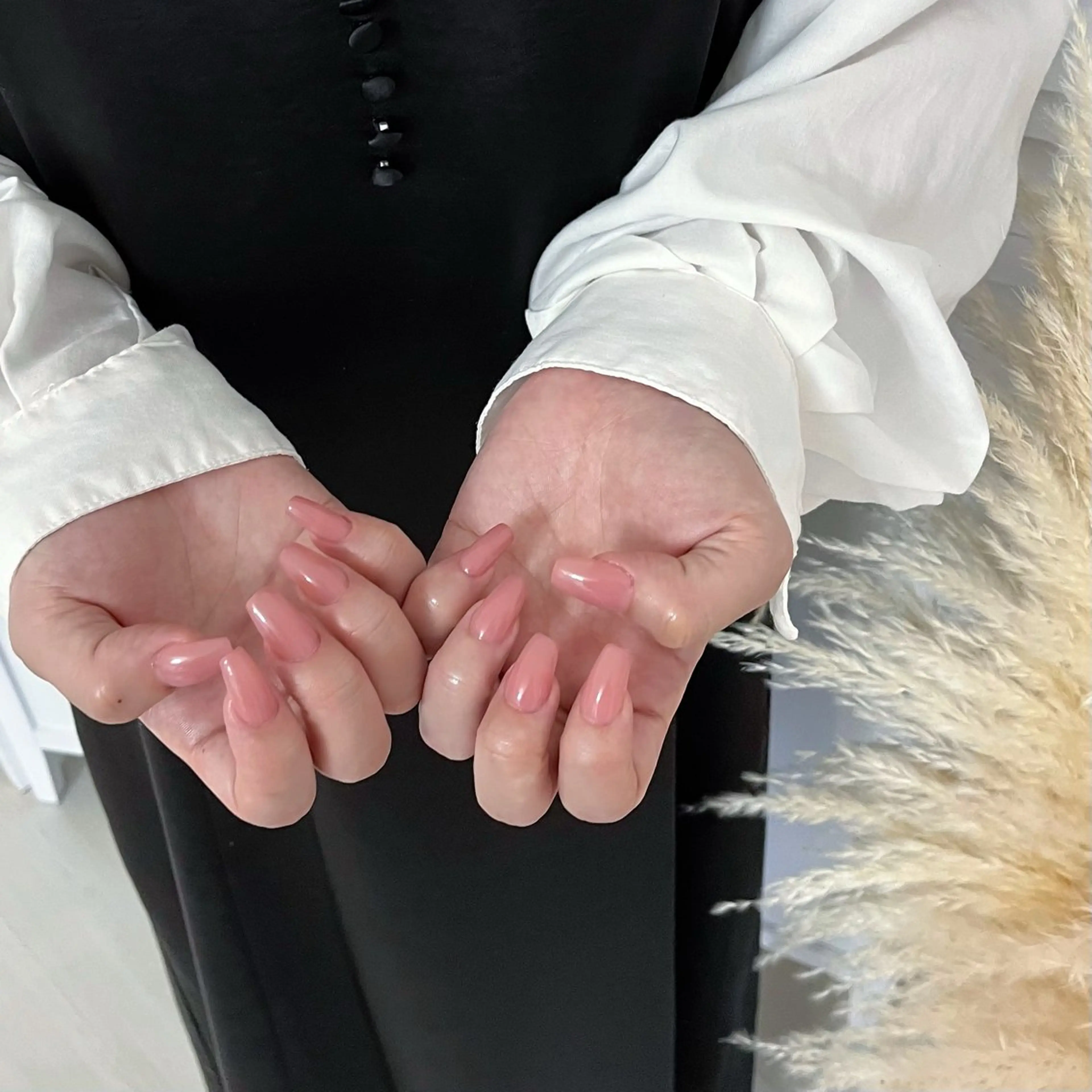 ネイル 長さ出し ロングネイル スカルプネイル nine.🦋 YUKOのネイルデザイン