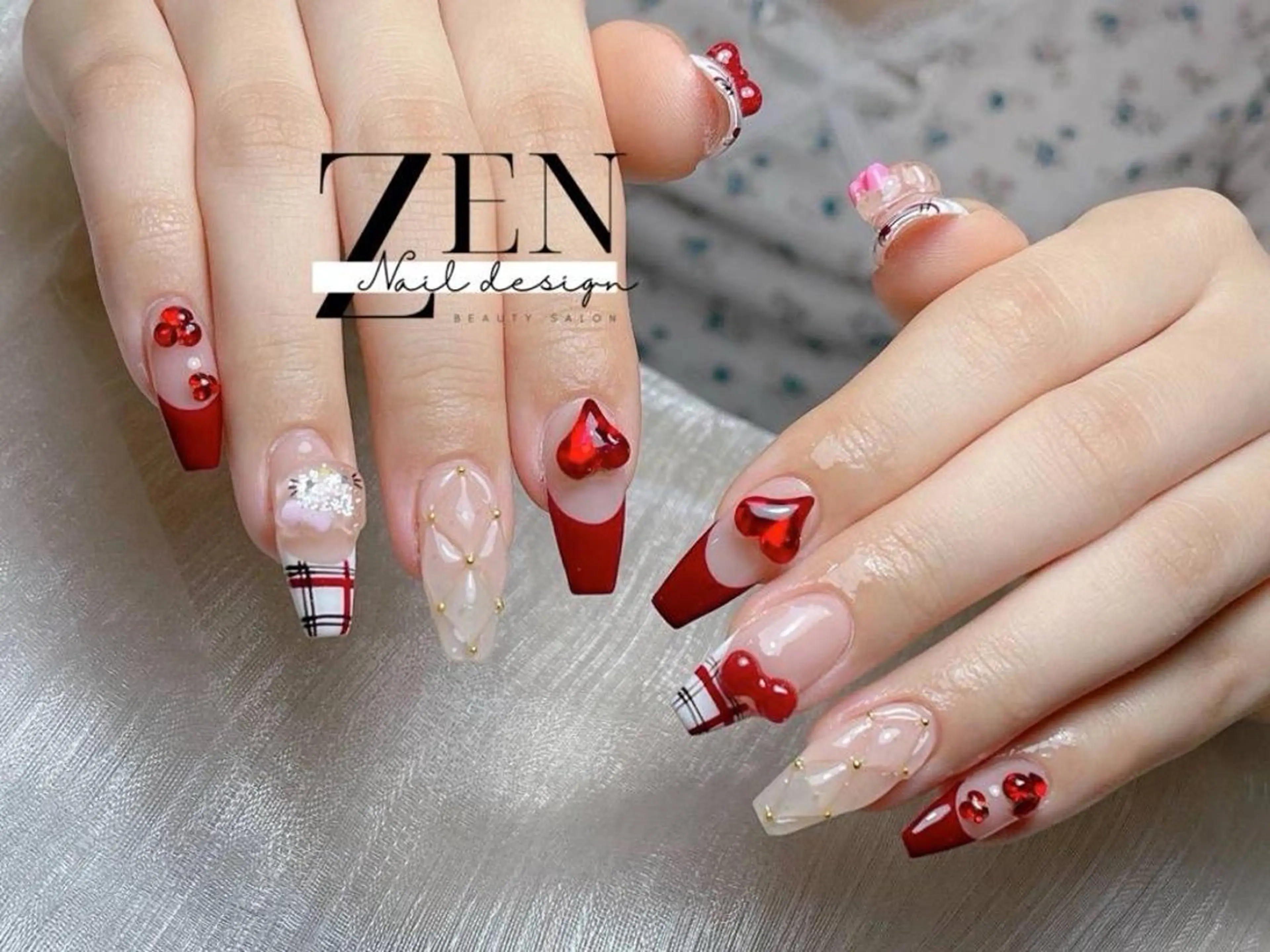 ネイル チークネイル 長さ出し フレンチネイル 韓国ネイル マグネットネイル ハンドネイル Zen Nail Design 池袋のネイルデザイン