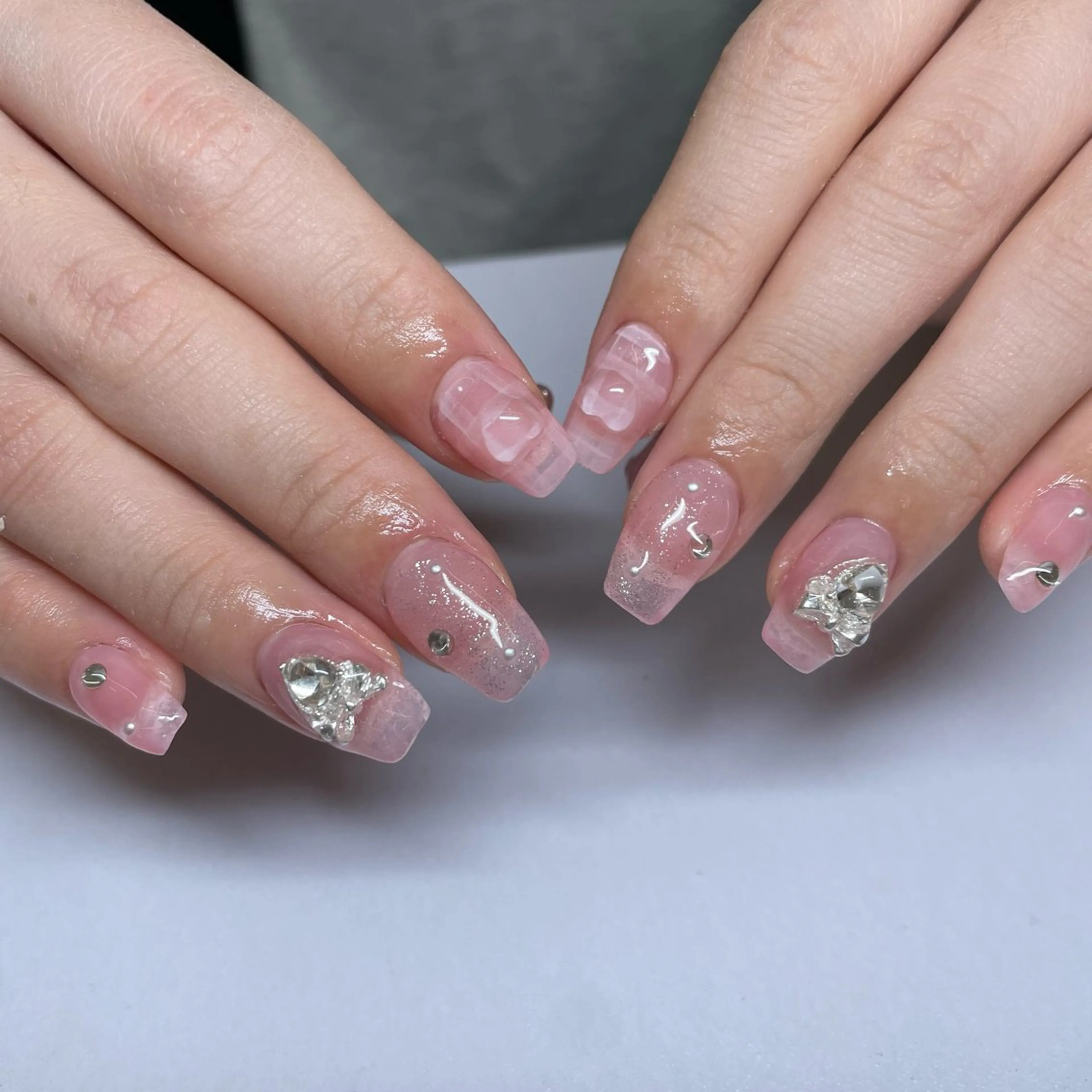 ネイル ハンドネイル ハンドケア RUKA 美容院×ネイリストのヘアスタイル