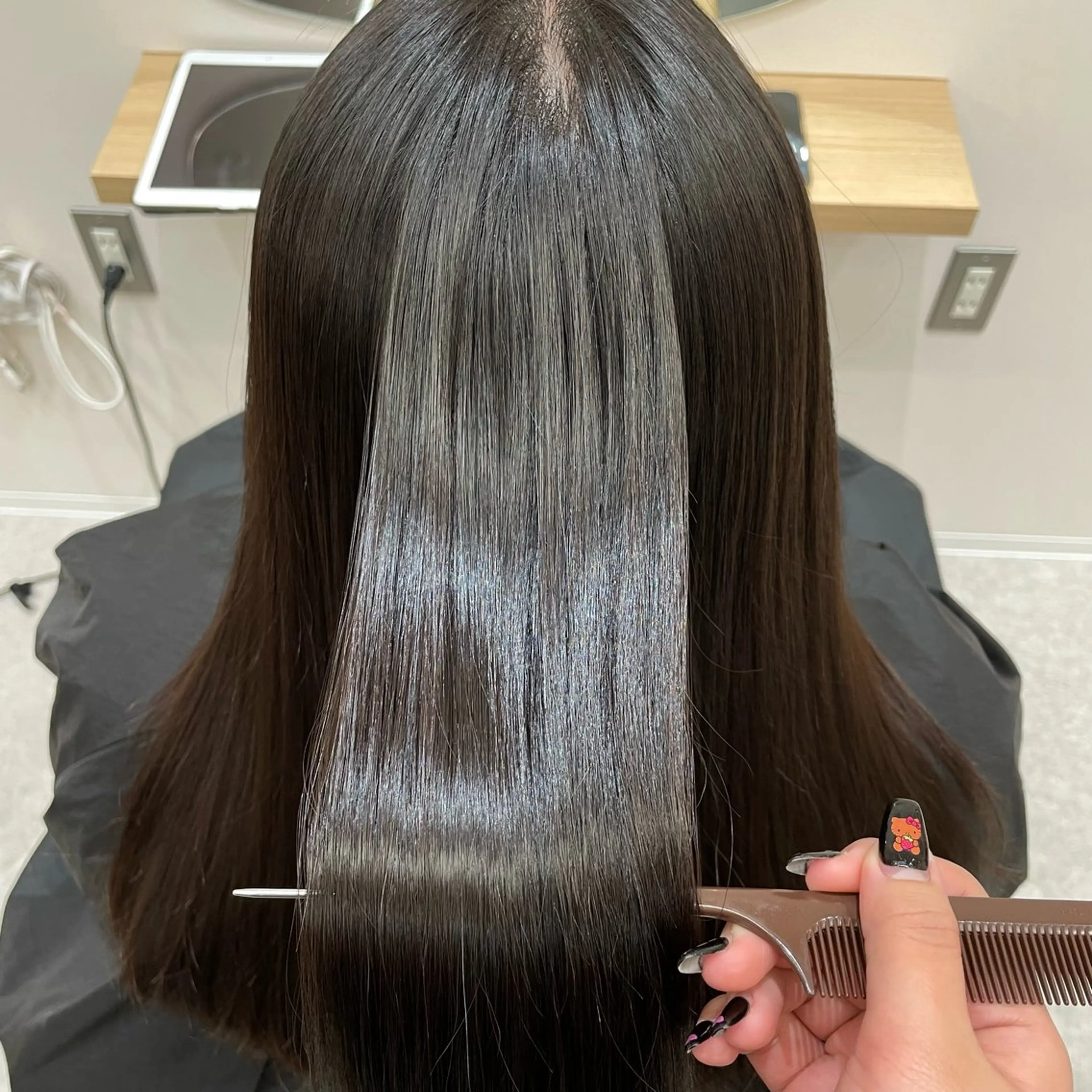 ロング カット 縮毛矯正 トリートメント REINA ISHIDOのヘアスタイル