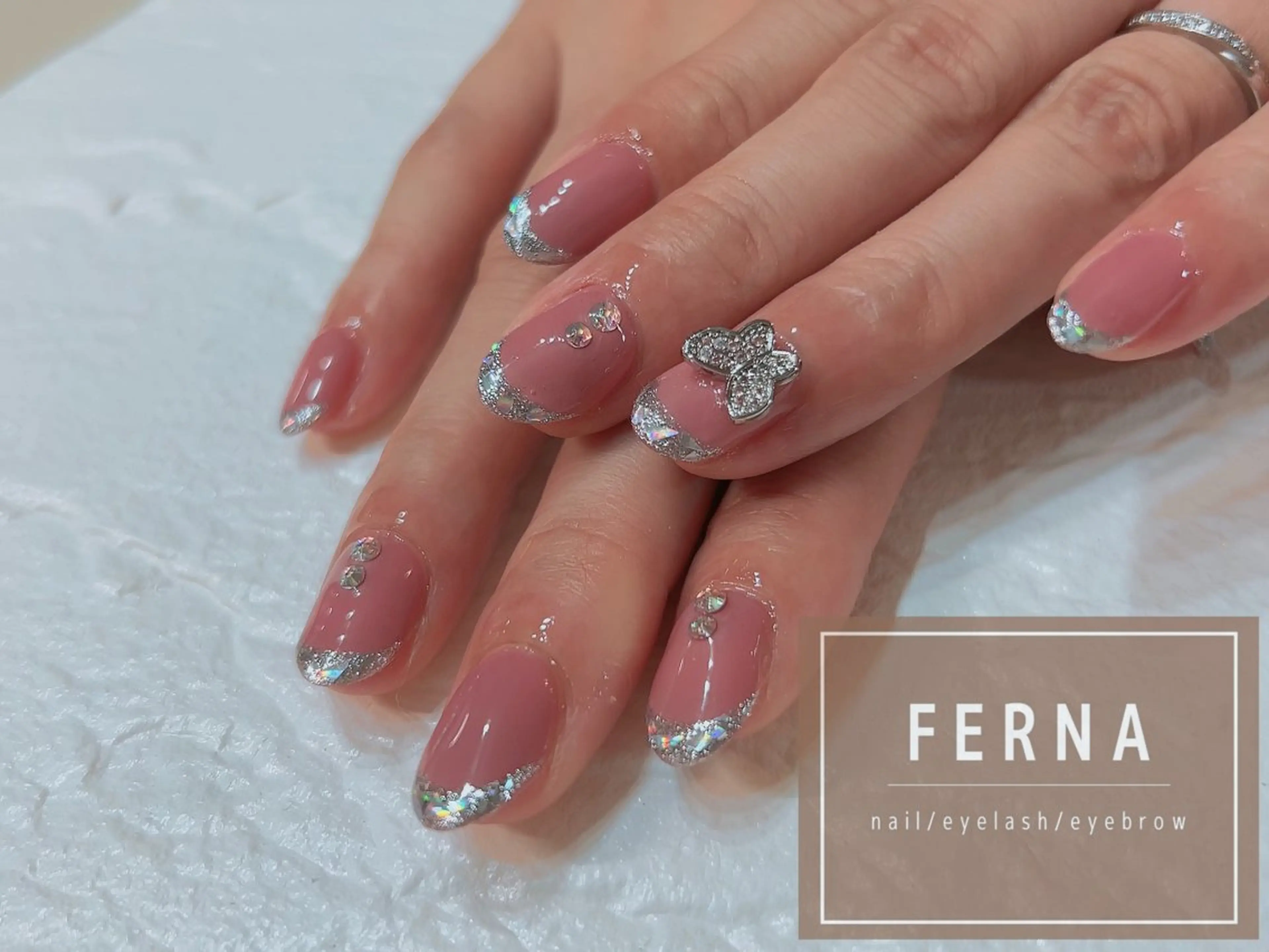 ネイル FERNA フェルナのマツエク・マツパデザイン