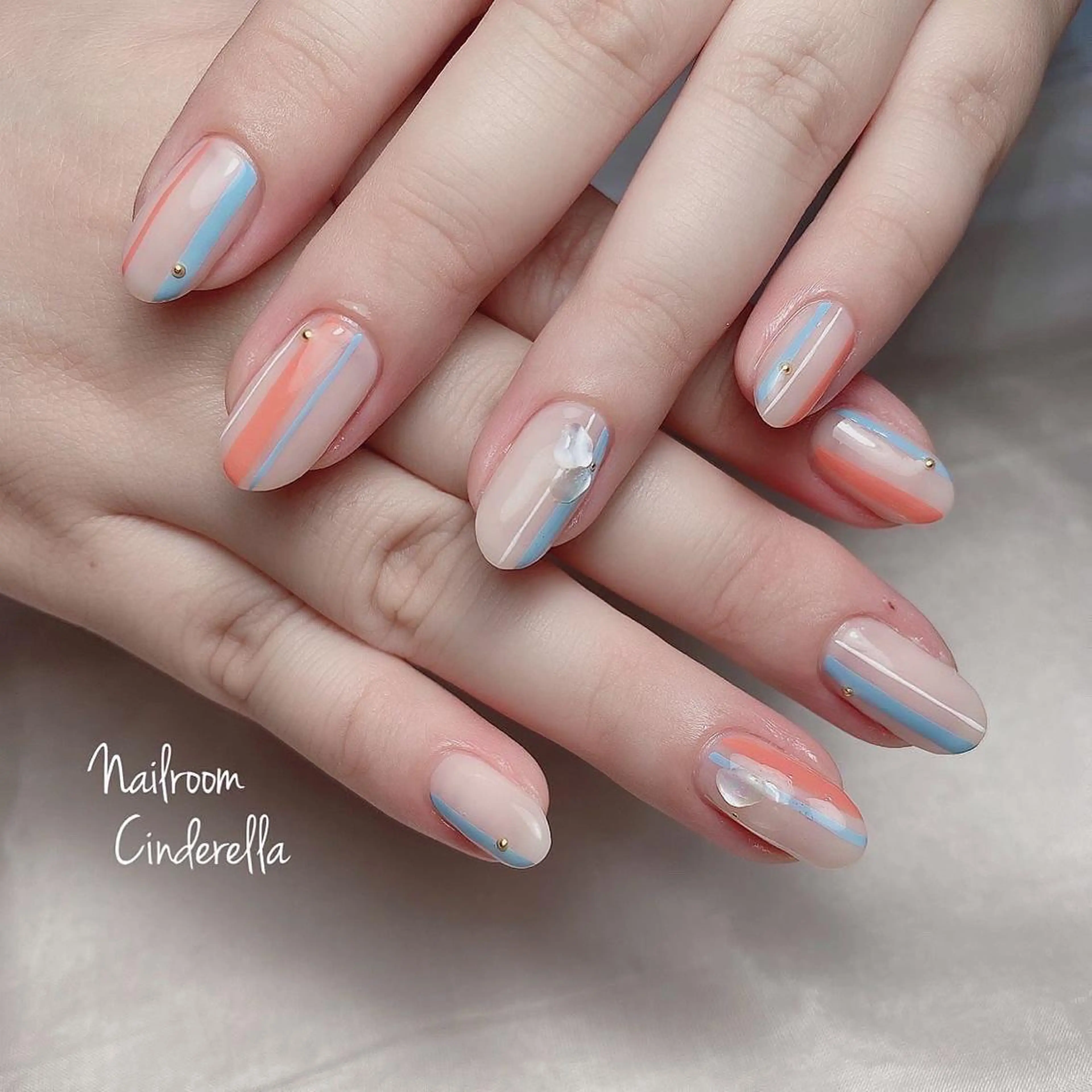 ネイル Nailroom. Cinderellaのネイルデザイン