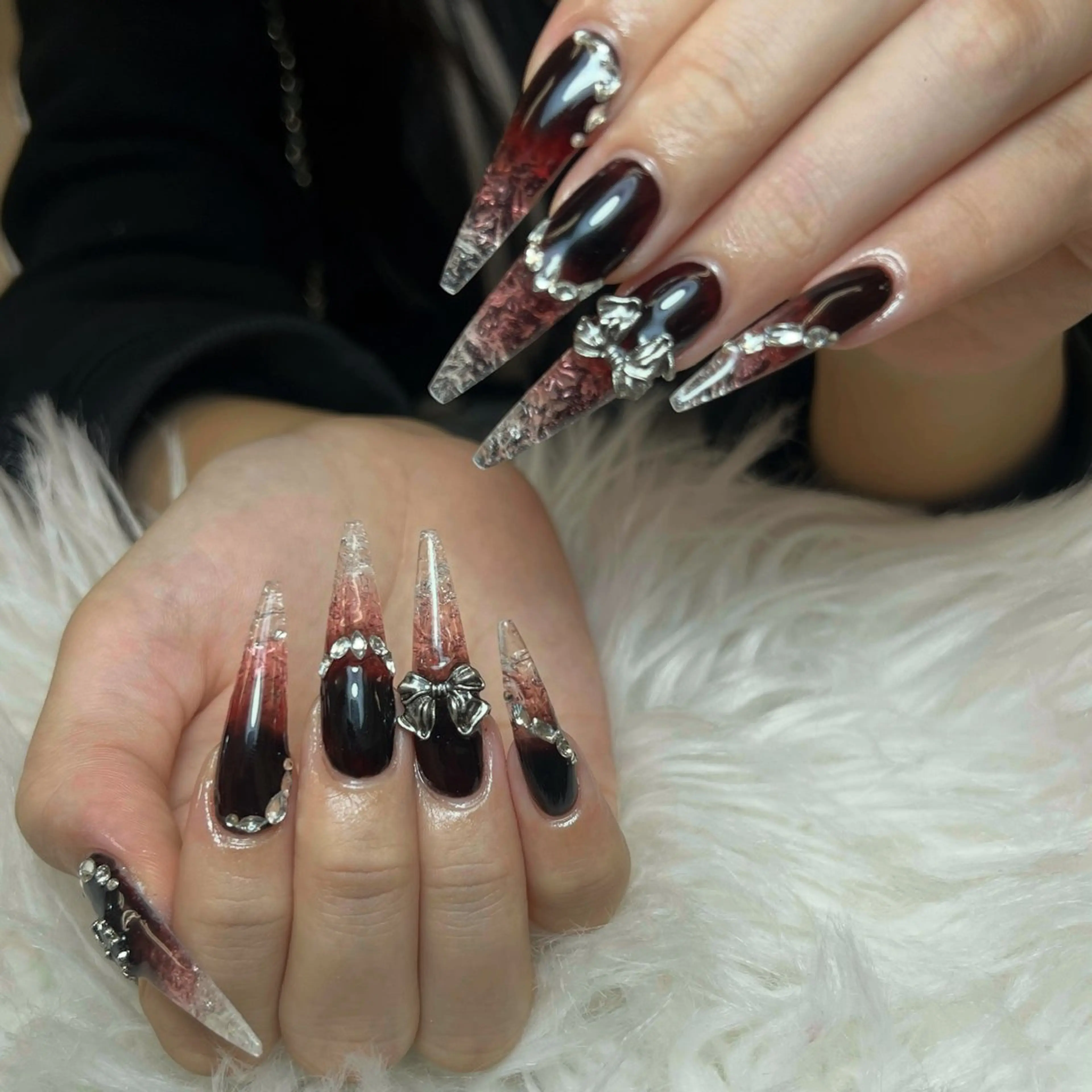 ネイル アートネイル オーロラネイル チークネイル 長さ出し フットネイル ハンドネイル フットネイル ハンドケア Noiranail_ studio川越西口のネイルデザイン