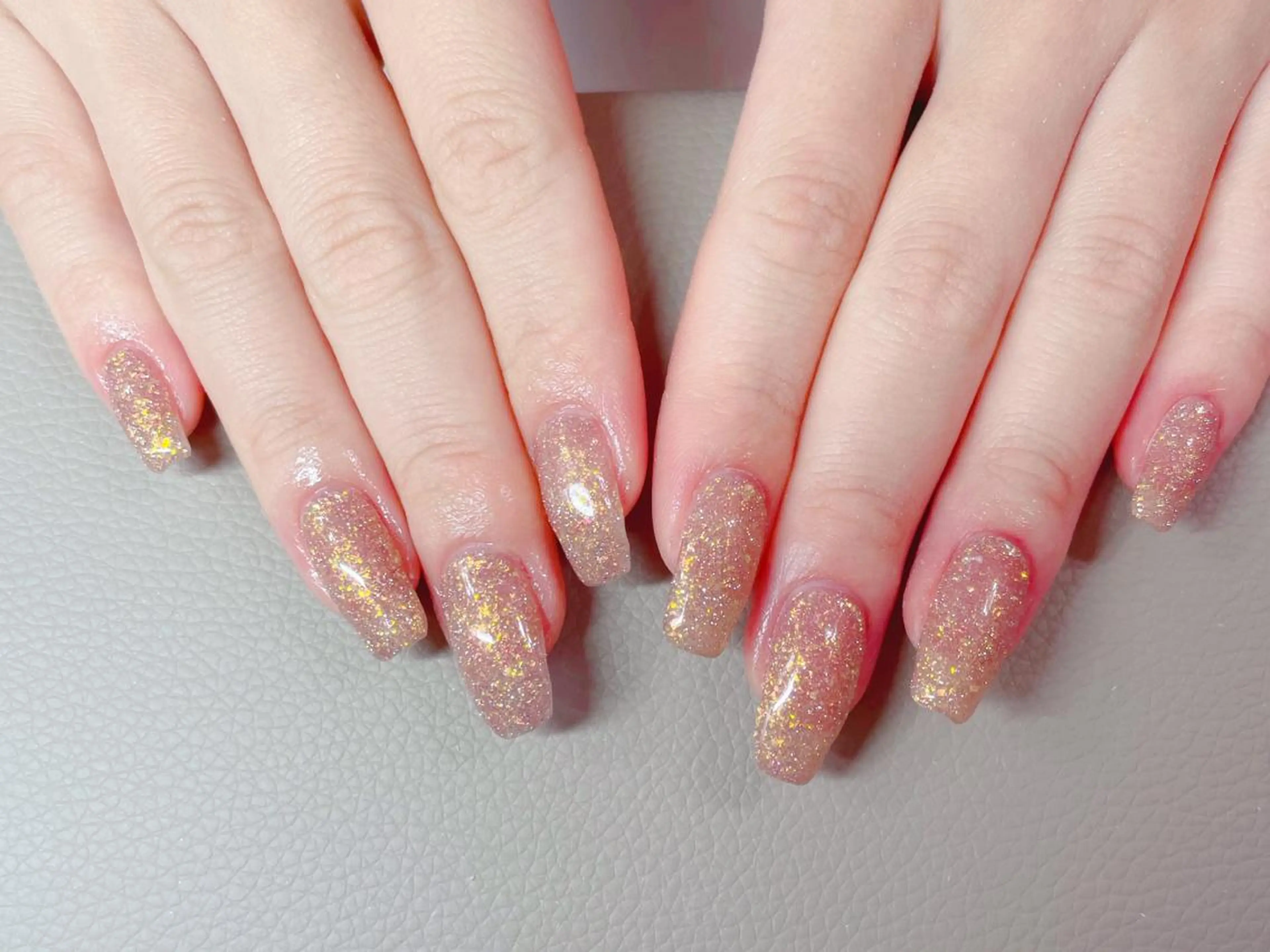 パーマ ネイル ハンドネイル マジックミラー所属・マジック ミラーのネイルデザイン