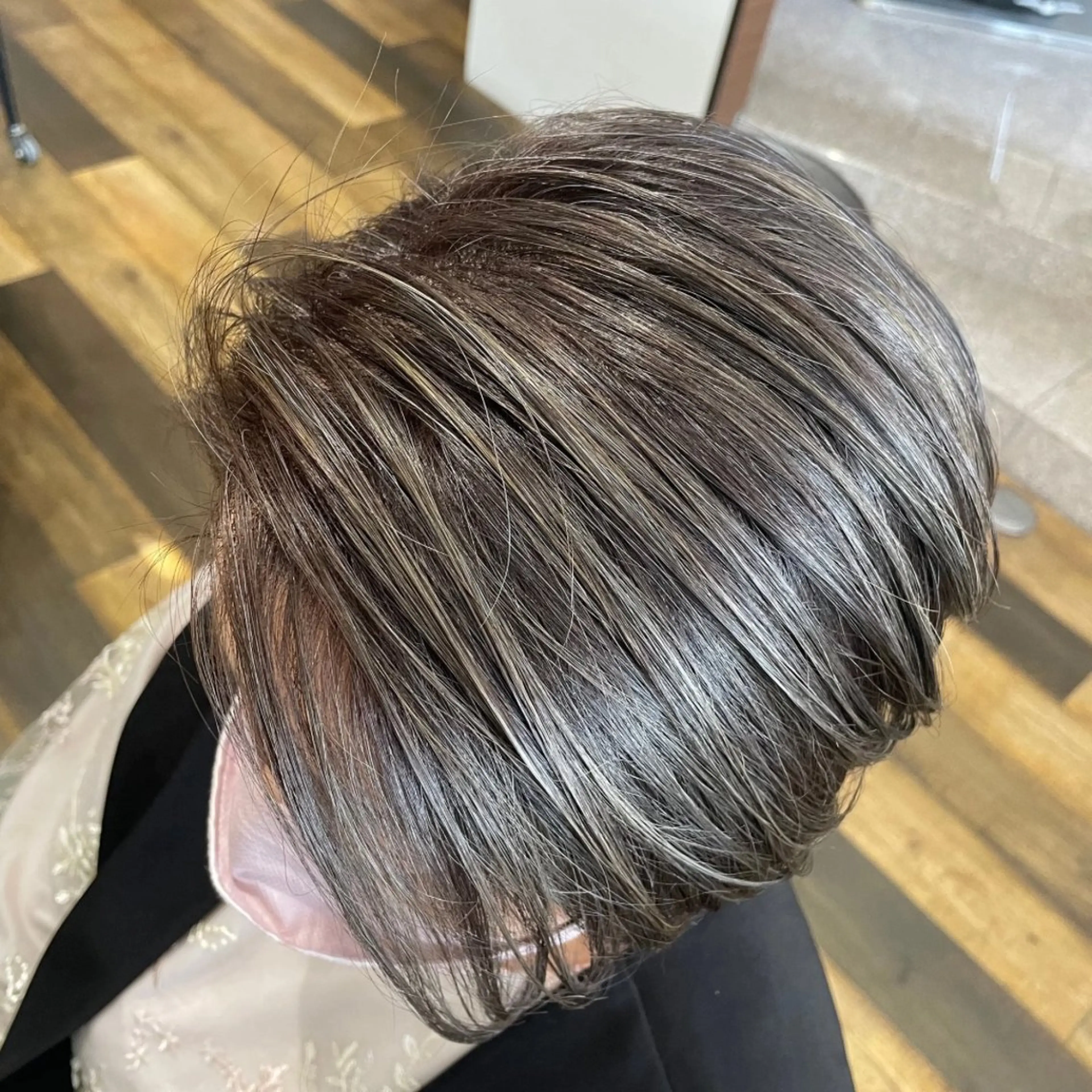 ショート アッシュ ハイライト カット ヘアカラー トリートメント 白髪ぼかし ハイライト専門/大嶋のヘアスタイル